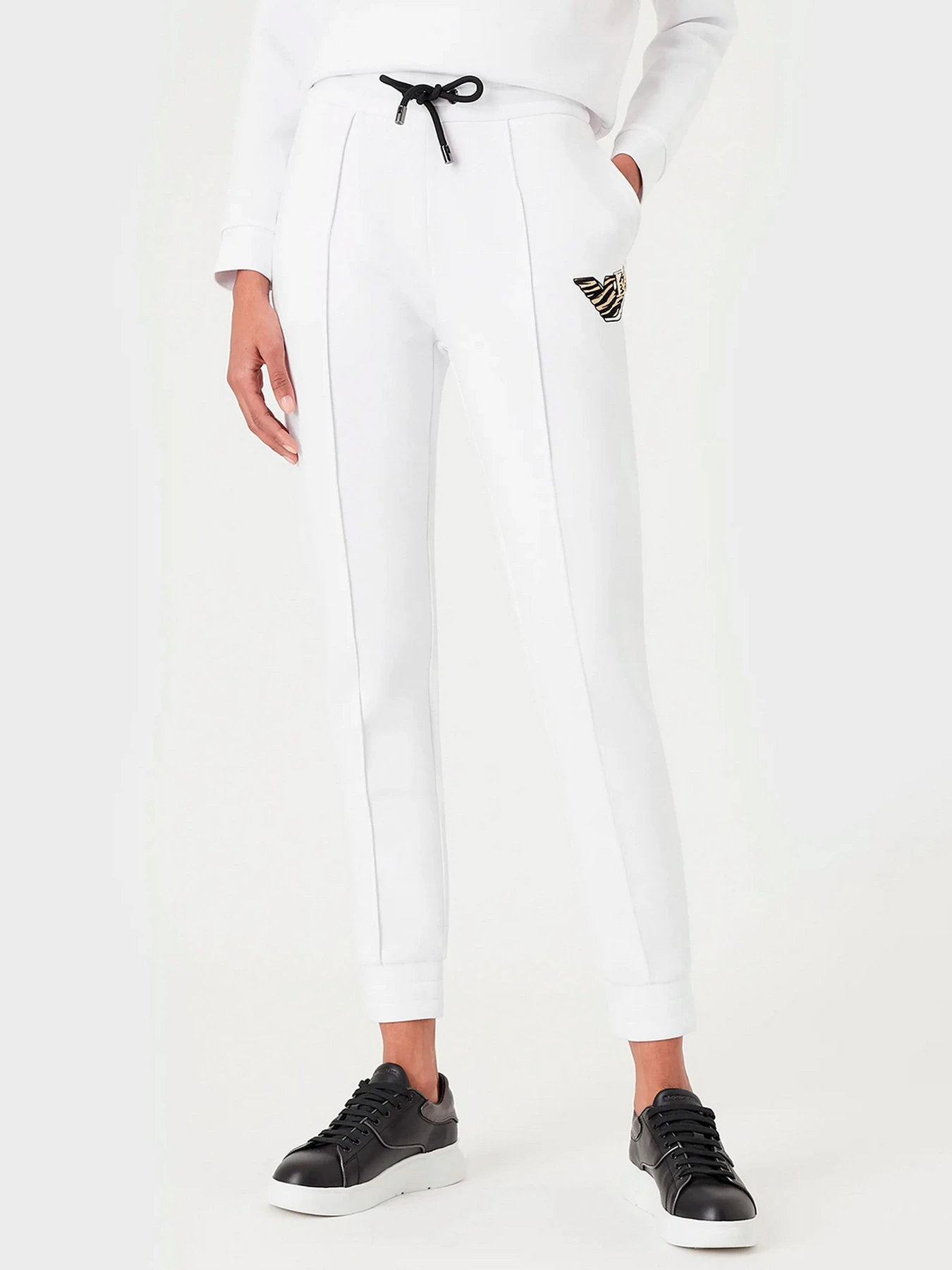 Брюки Emporio Armani модель 3L2P6E-1JHSZ-0100 Брюки Emporio Armani модель 3L2P6E-1JHSZ-0100 Фото