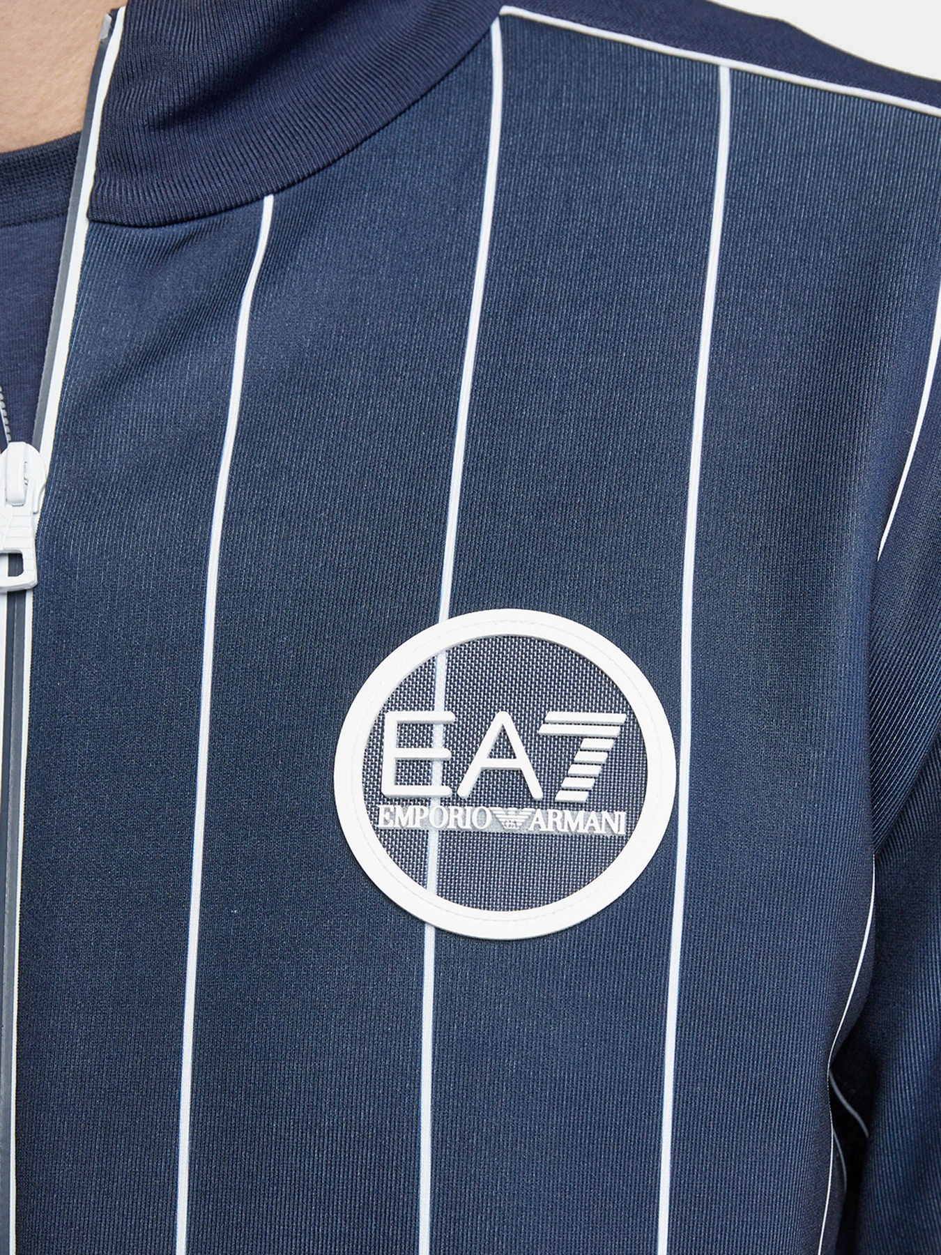 Куртки и дубленки EA7 модель 3LPM22-PJEJZ-25GA Фото