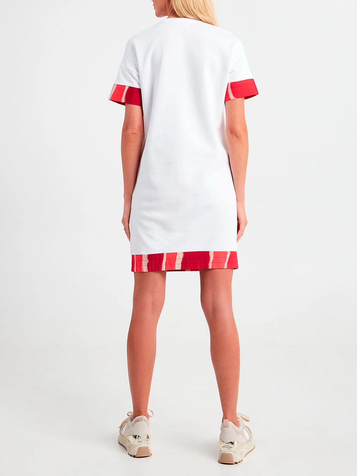 Платья Armani Exchange модель 3LYA86-YJ4XZ-1100 Платья Armani Exchange модель 3LYA86-YJ4XZ-1100 Фото