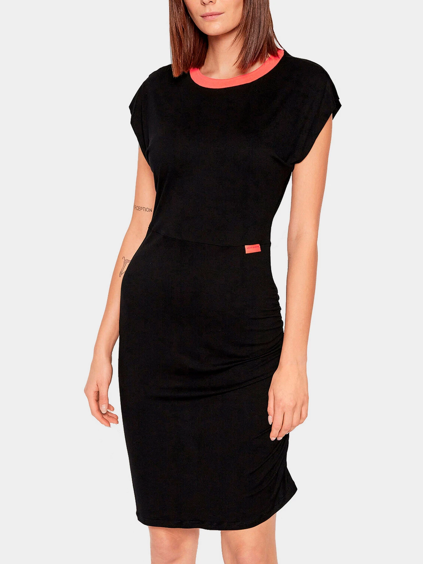 Платья Armani Exchange модель 3LYABL-YJ9VZ-1200 Платья Armani Exchange модель 3LYABL-YJ9VZ-1200 Фото