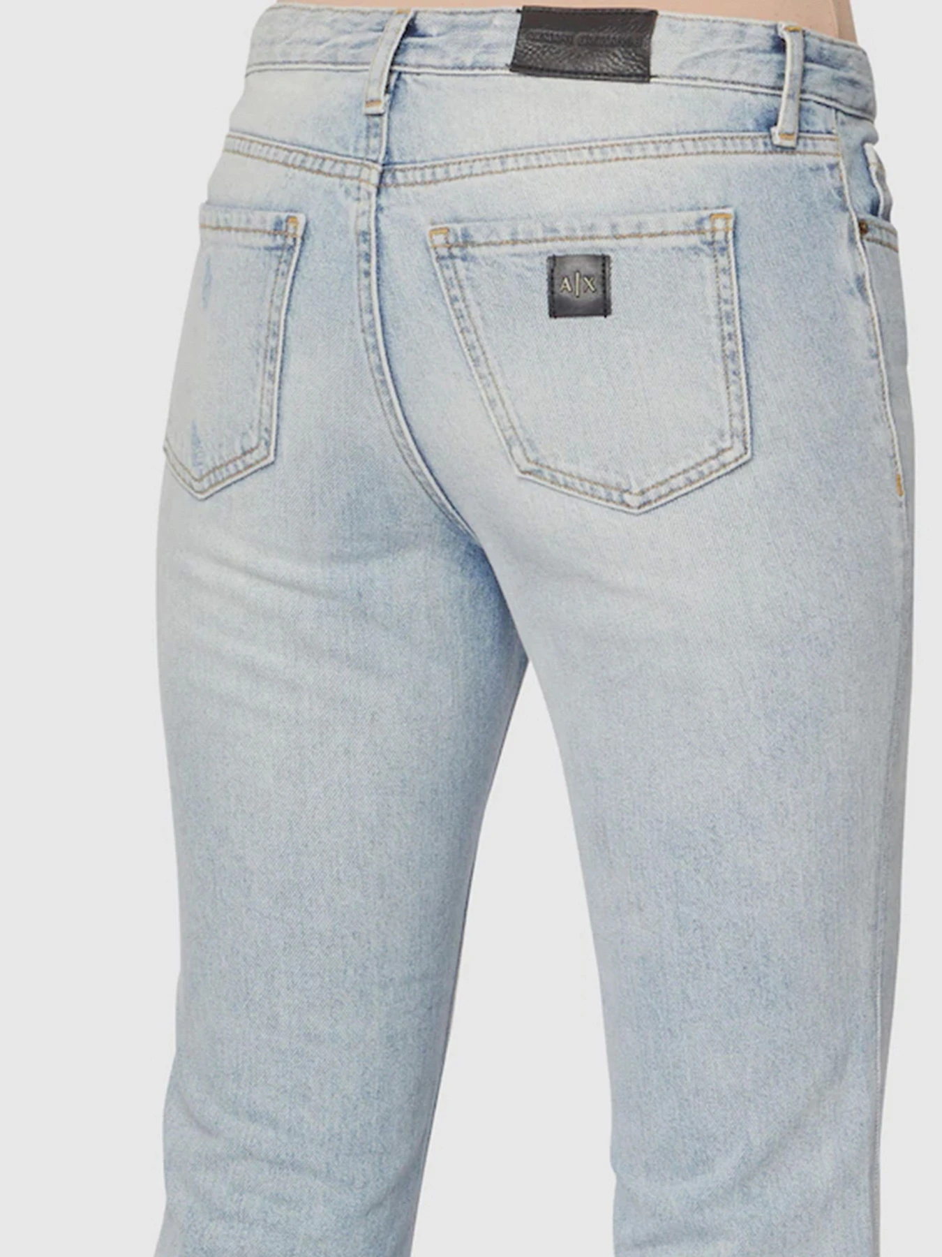 Джинсы Armani Exchange модель 3LYJ62-Y1VKZ-1500 Джинсы Armani Exchange модель 3LYJ62-Y1VKZ-1500 Фото