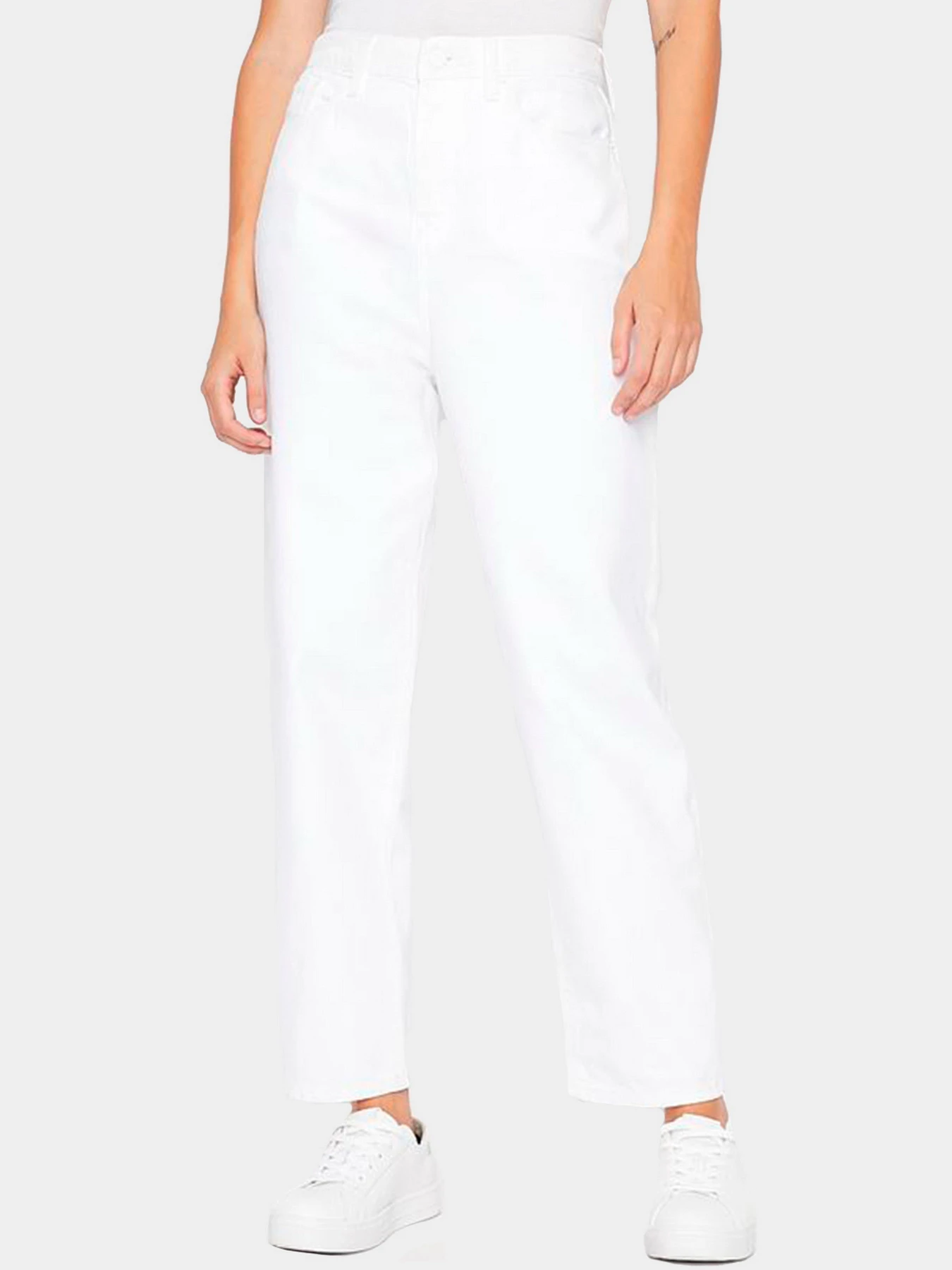 Джинсы Armani Exchange модель 3LYJ81-Y1VMZ-1100 Джинсы Armani Exchange модель 3LYJ81-Y1VMZ-1100 Фото