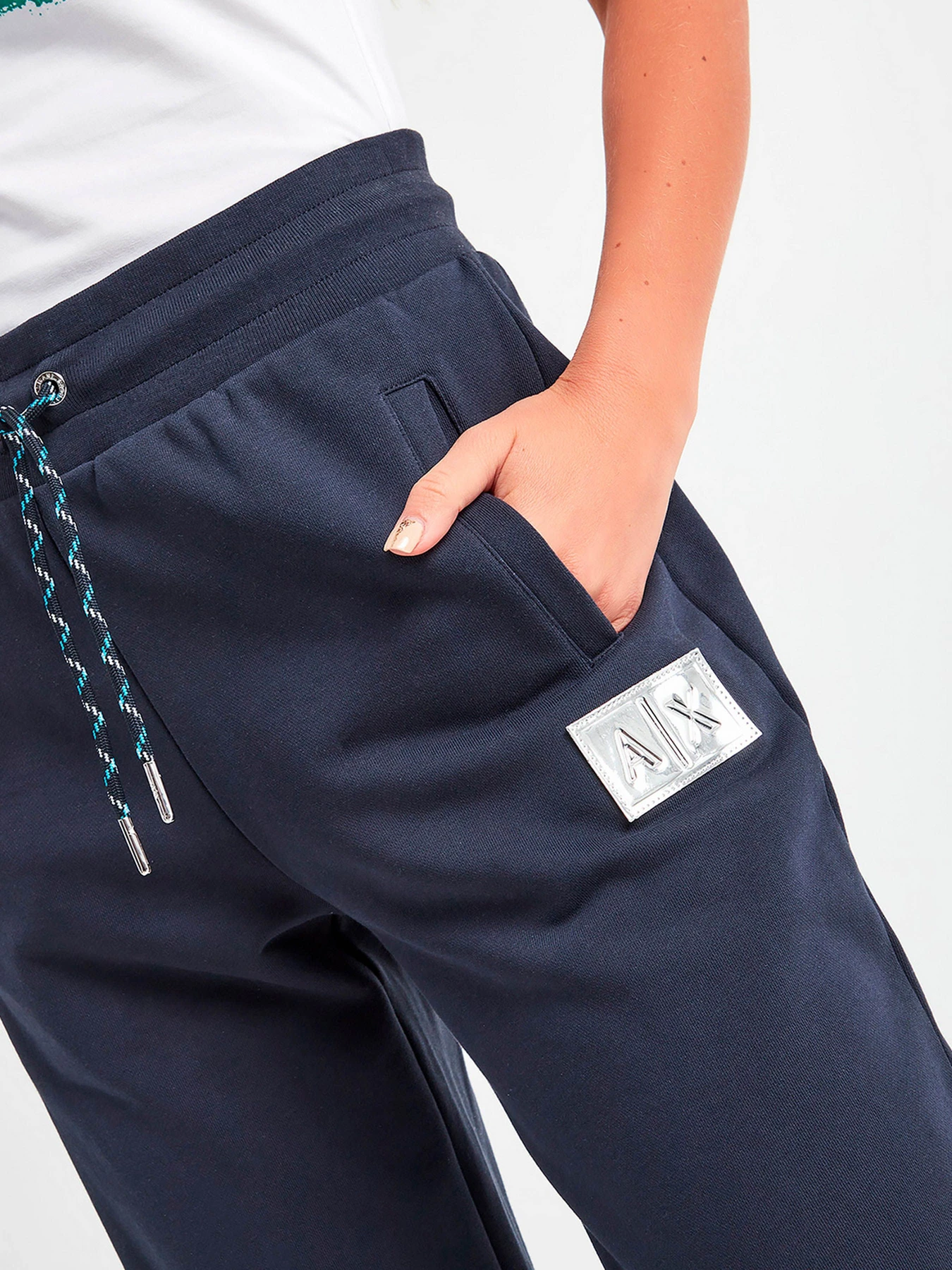 Брюки Armani Exchange модель 3LYP75-YJ6UZ-1593 Брюки Armani Exchange модель 3LYP75-YJ6UZ-1593 Фото