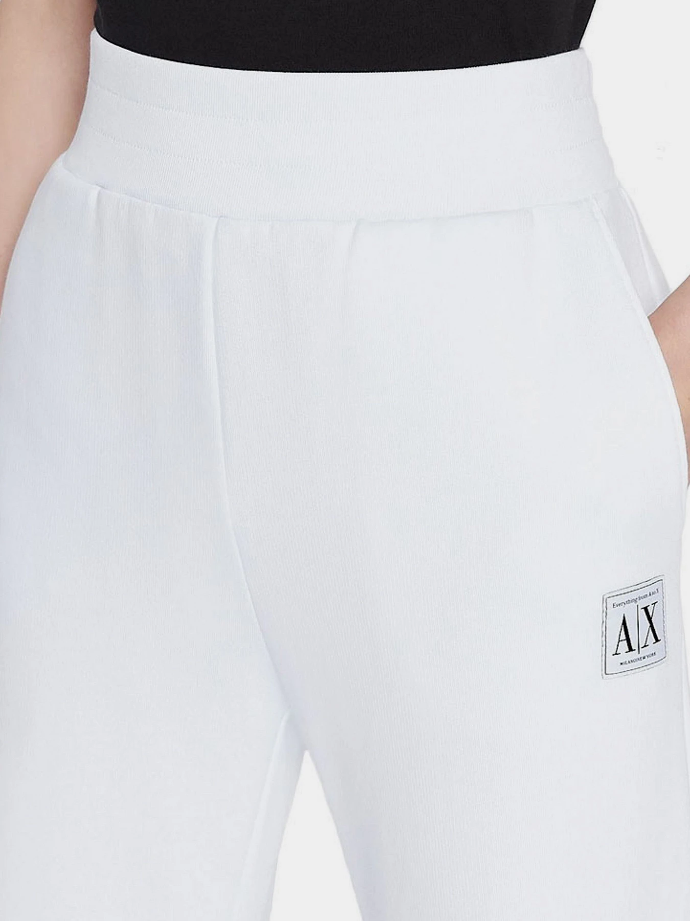 Брюки Armani Exchange модель 3LYP77-YJ5VZ-1100 Брюки Armani Exchange модель 3LYP77-YJ5VZ-1100 Фото