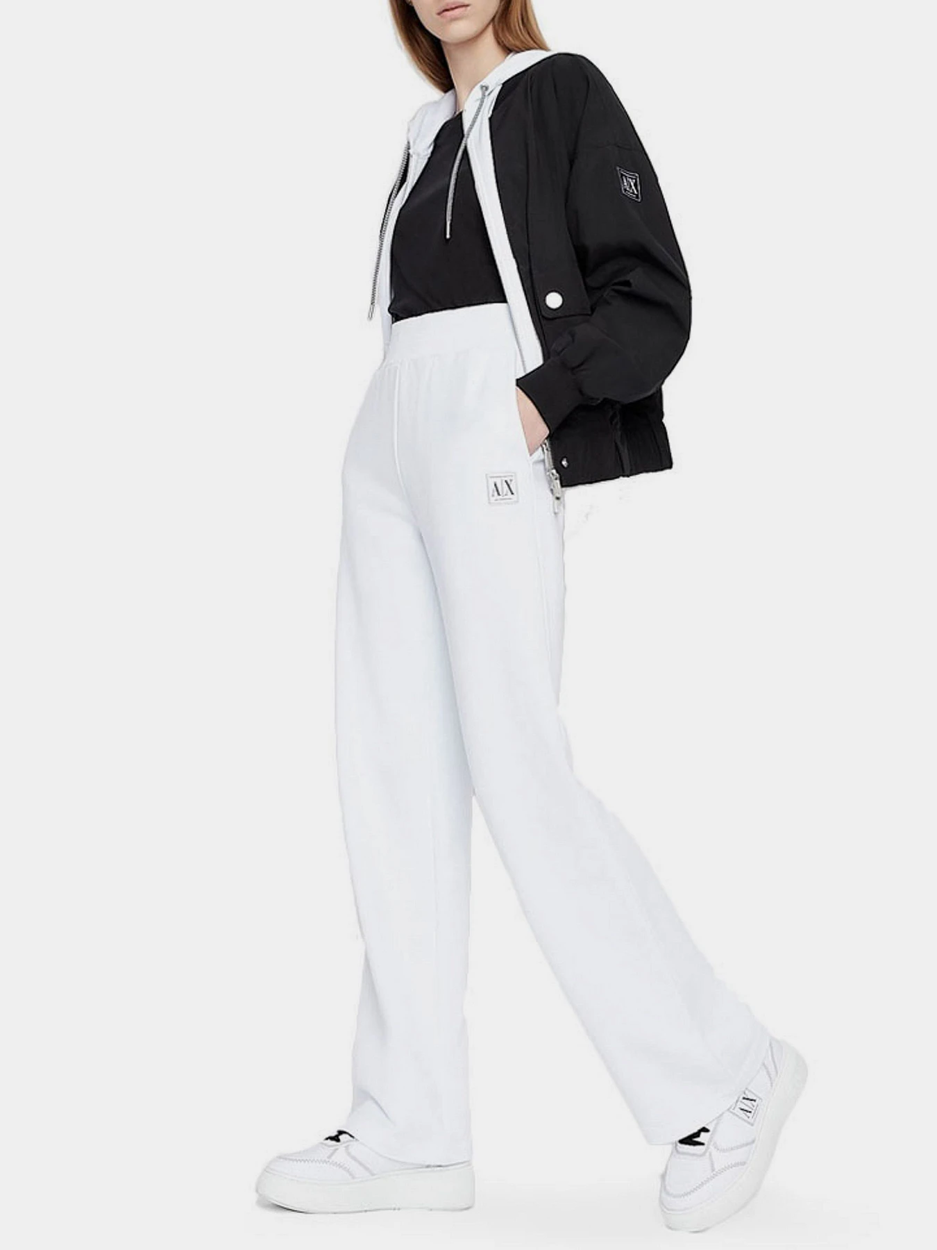 Брюки Armani Exchange модель 3LYP77-YJ5VZ-1100 Брюки Armani Exchange модель 3LYP77-YJ5VZ-1100 Фото