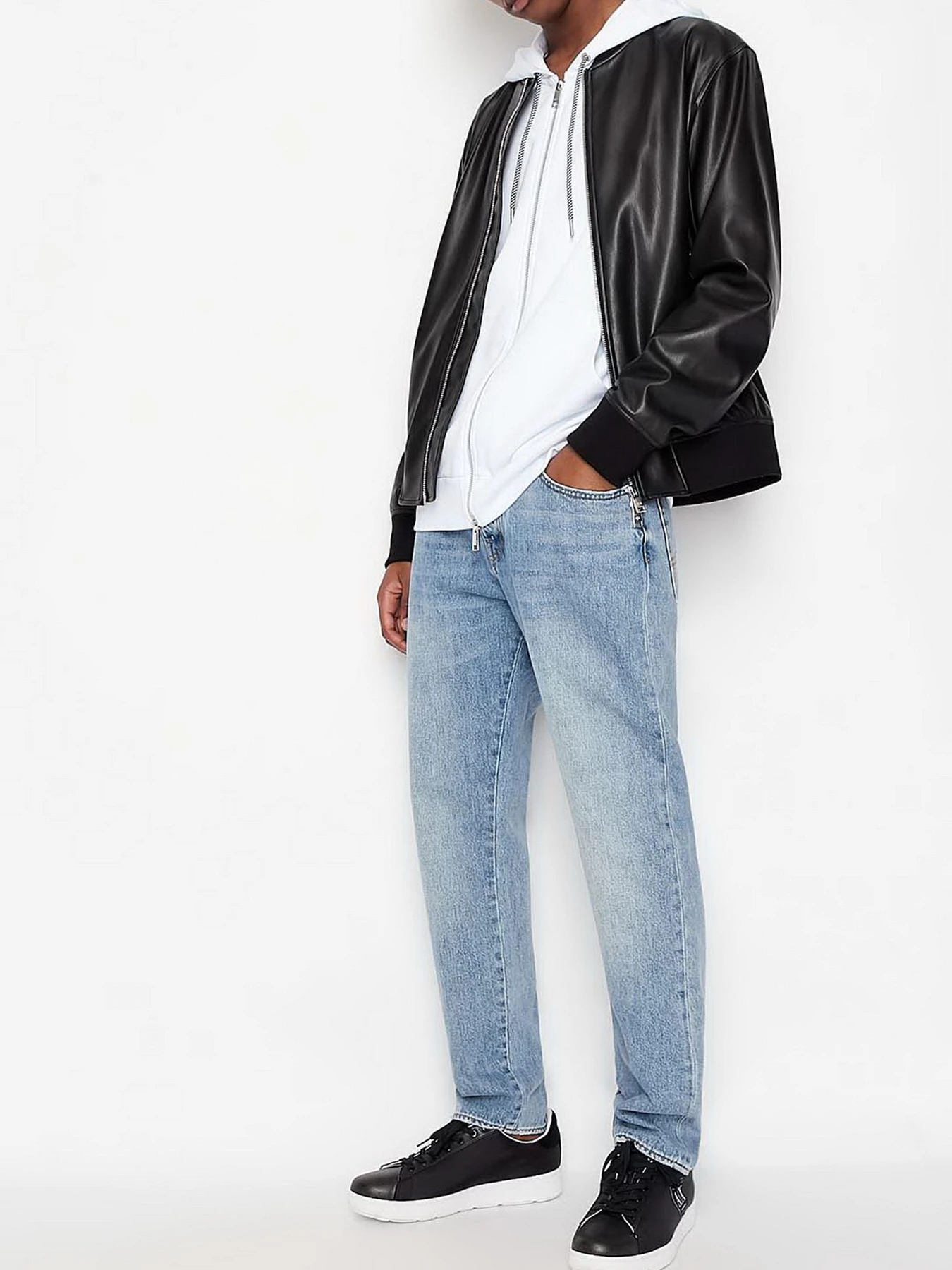 Худи и свитшоты Armani Exchange модель 3LZMAG-ZJFAZ-1100 Худи и свитшоты Armani Exchange модель 3LZMAG-ZJFAZ-1100 Фото