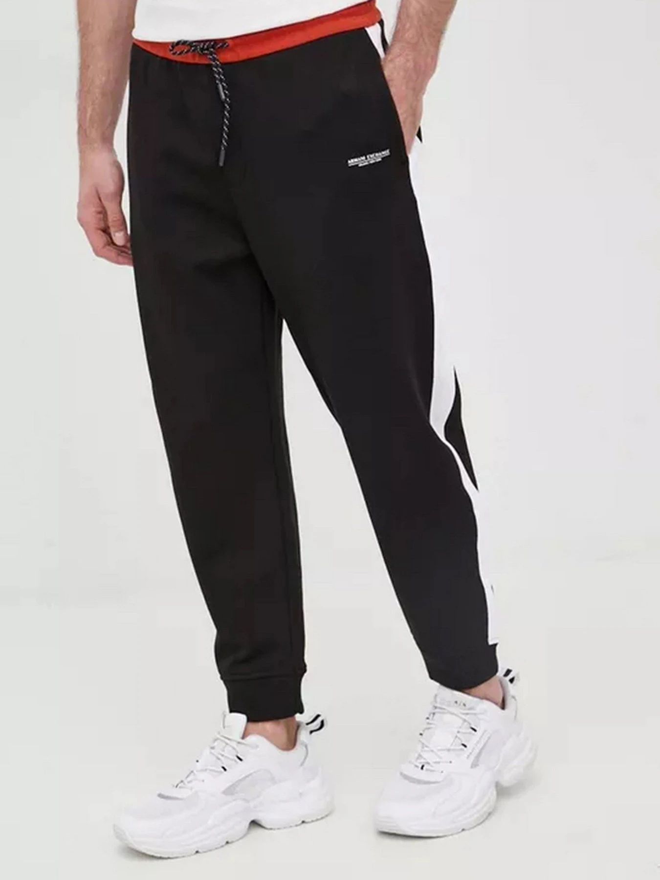 Брюки Armani Exchange модель 3LZPLA-ZJ4XZ-22AF Брюки Armani Exchange модель 3LZPLA-ZJ4XZ-22AF Фото