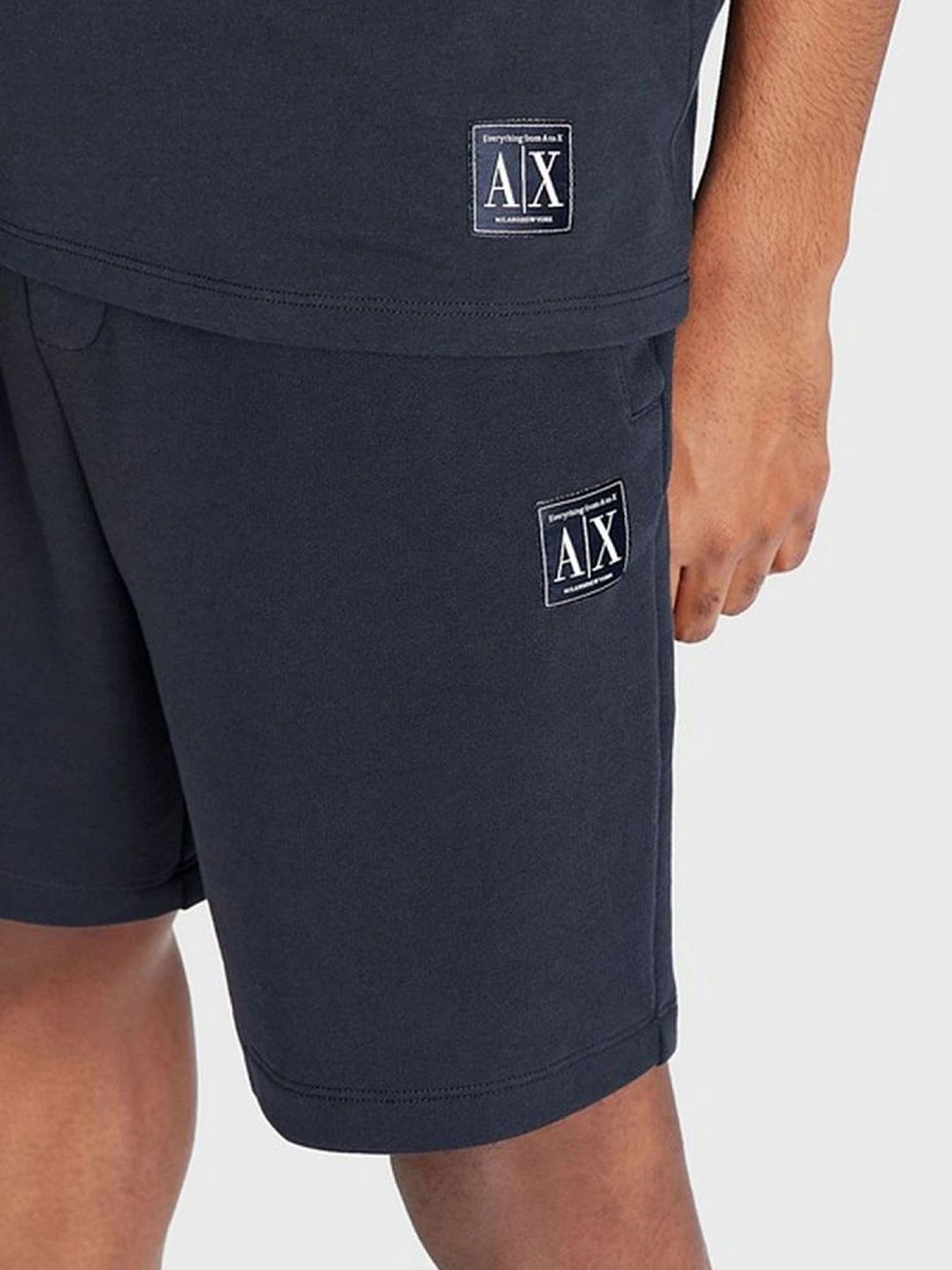 Шорты Armani Exchange модель 3LZSAF-ZJFAZ-1510 Шорты Armani Exchange модель 3LZSAF-ZJFAZ-1510 Фото