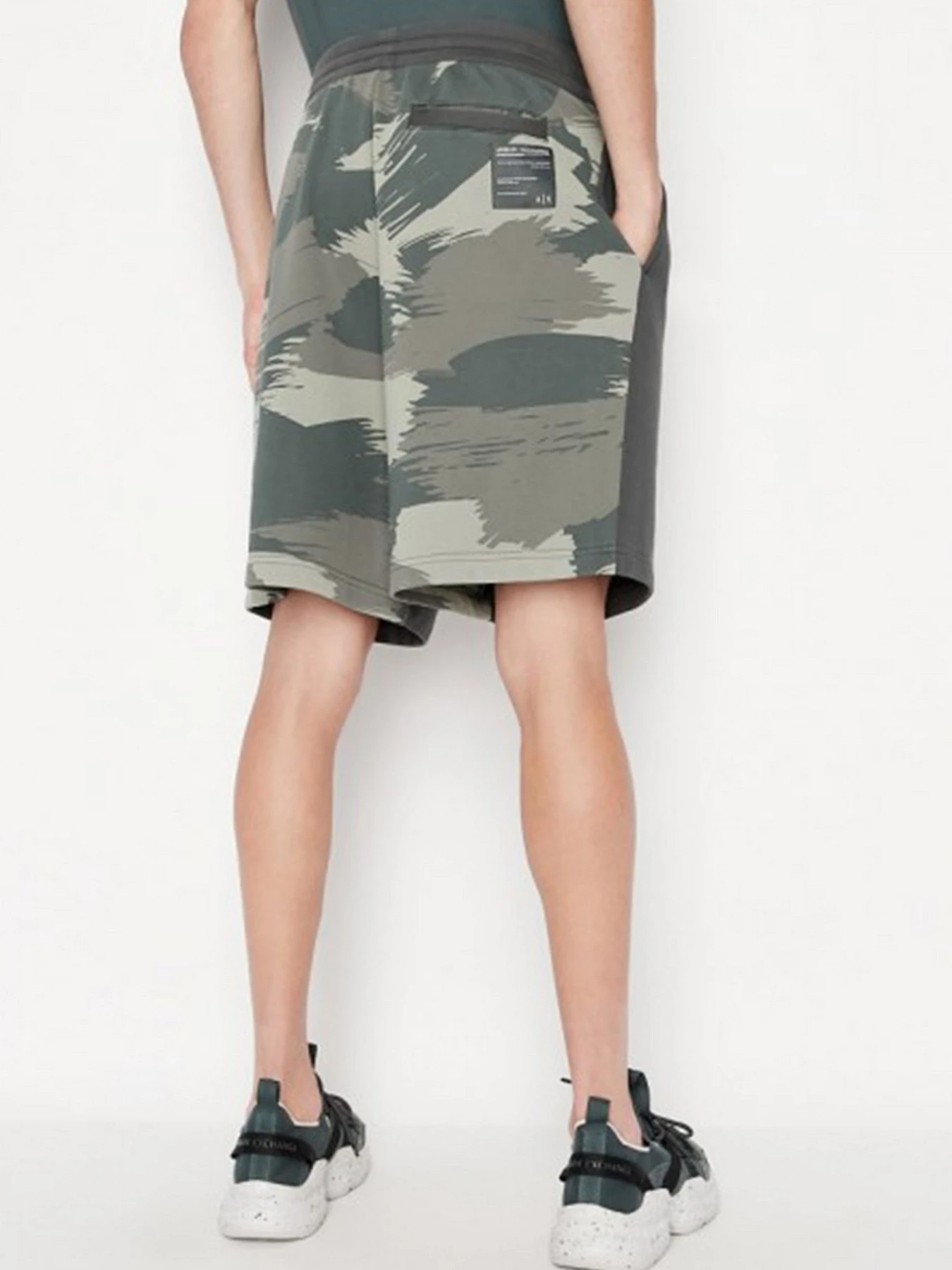 Шорты Armani Exchange модель 3LZSHA-ZJEFZ-0870 Шорты Armani Exchange модель 3LZSHA-ZJEFZ-0870 Фото