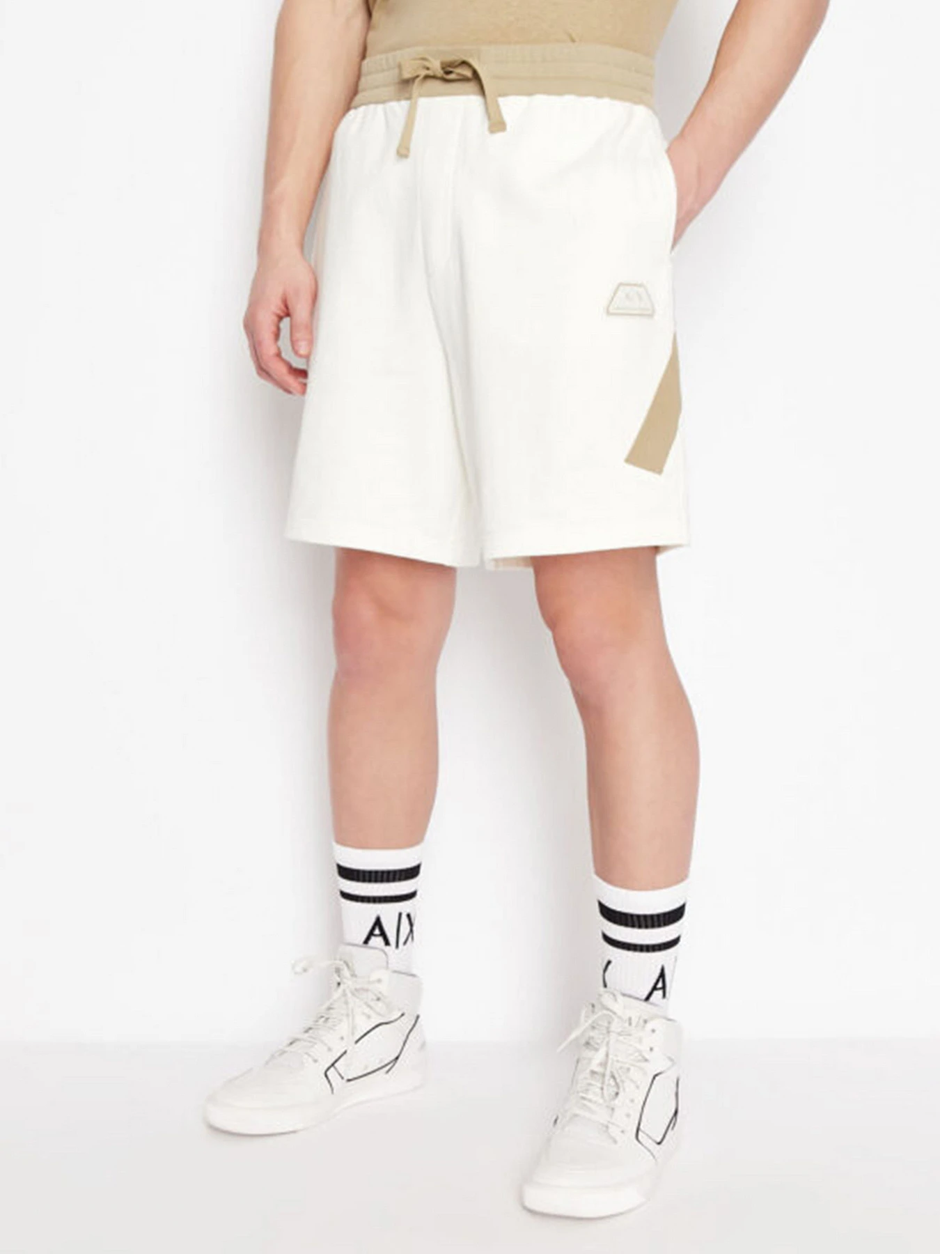 Шорты Armani Exchange модель 3LZSJA-ZJY9Z-9199 Шорты Armani Exchange модель 3LZSJA-ZJY9Z-9199 Фото