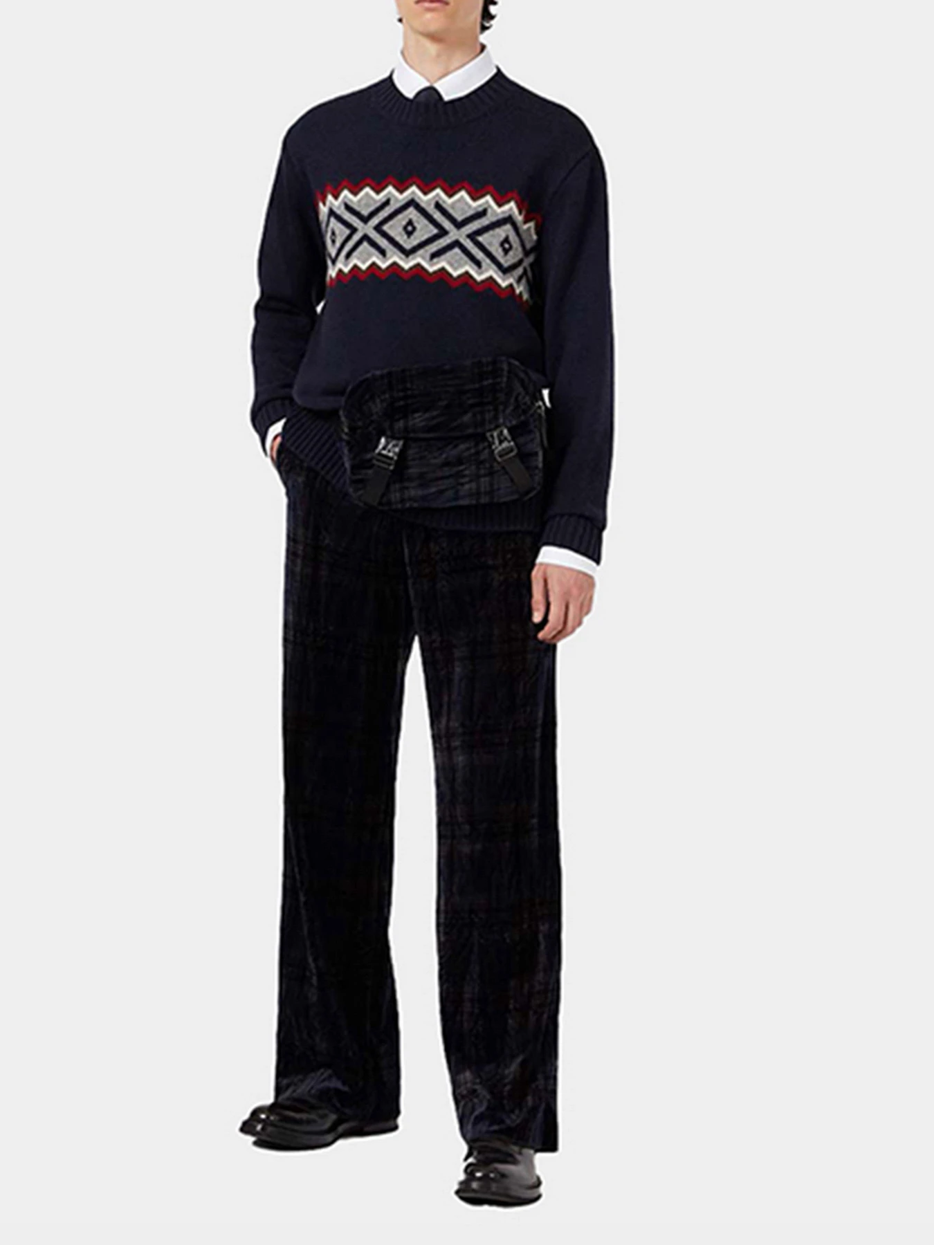 Худи и свитшоты Emporio Armani модель 6H1MV6-1M06Z-0922 Худи и свитшоты Emporio Armani модель 6H1MV6-1M06Z-0922 Фото