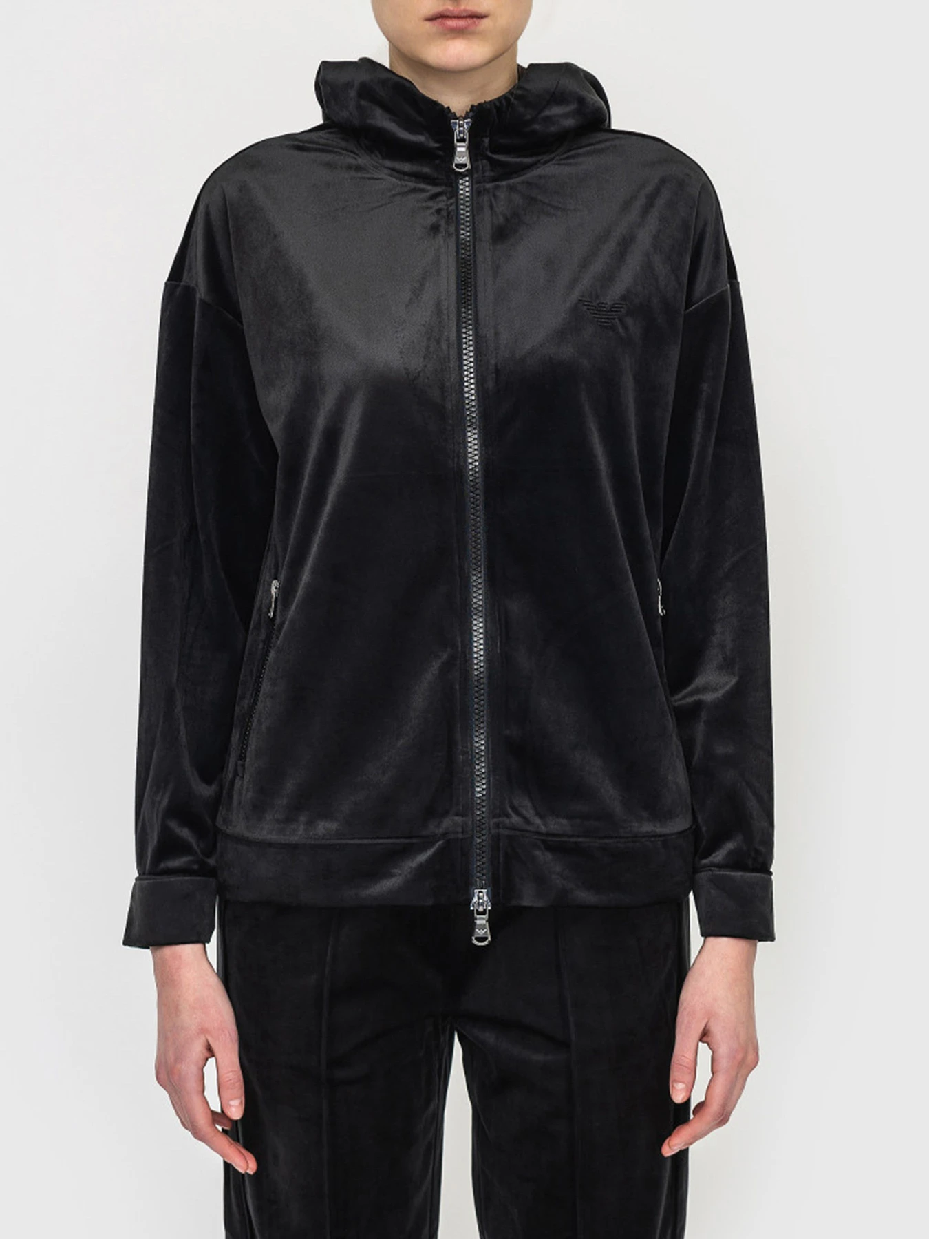 Худи и свитшоты Emporio Armani модель 6H2M6J-2JQRZ-0999 Худи и свитшоты Emporio Armani модель 6H2M6J-2JQRZ-0999 Фото