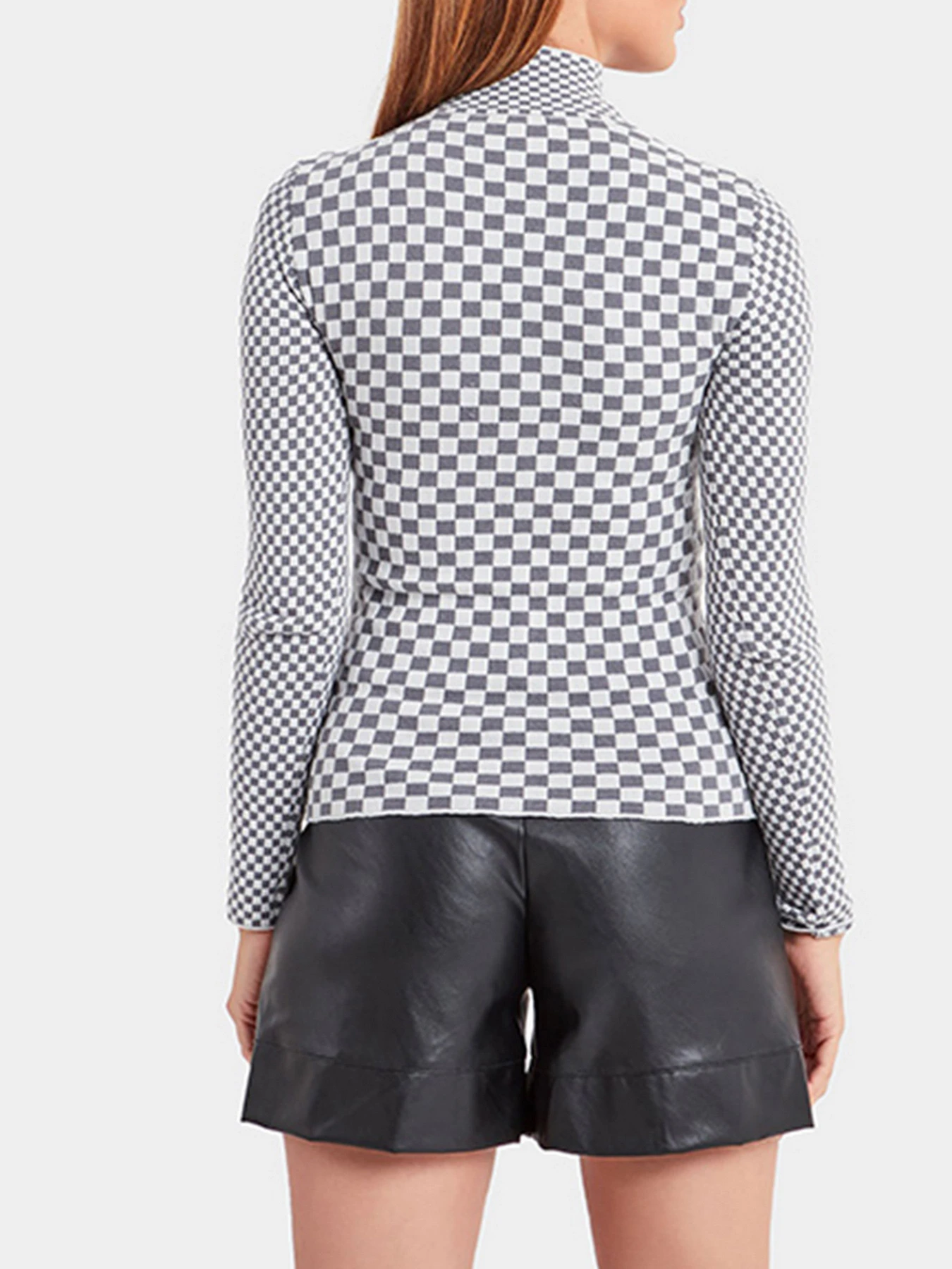Худи и свитшоты Emporio Armani модель 6H2MWA-2M15Z-0601 Худи и свитшоты Emporio Armani модель 6H2MWA-2M15Z-0601 Фото