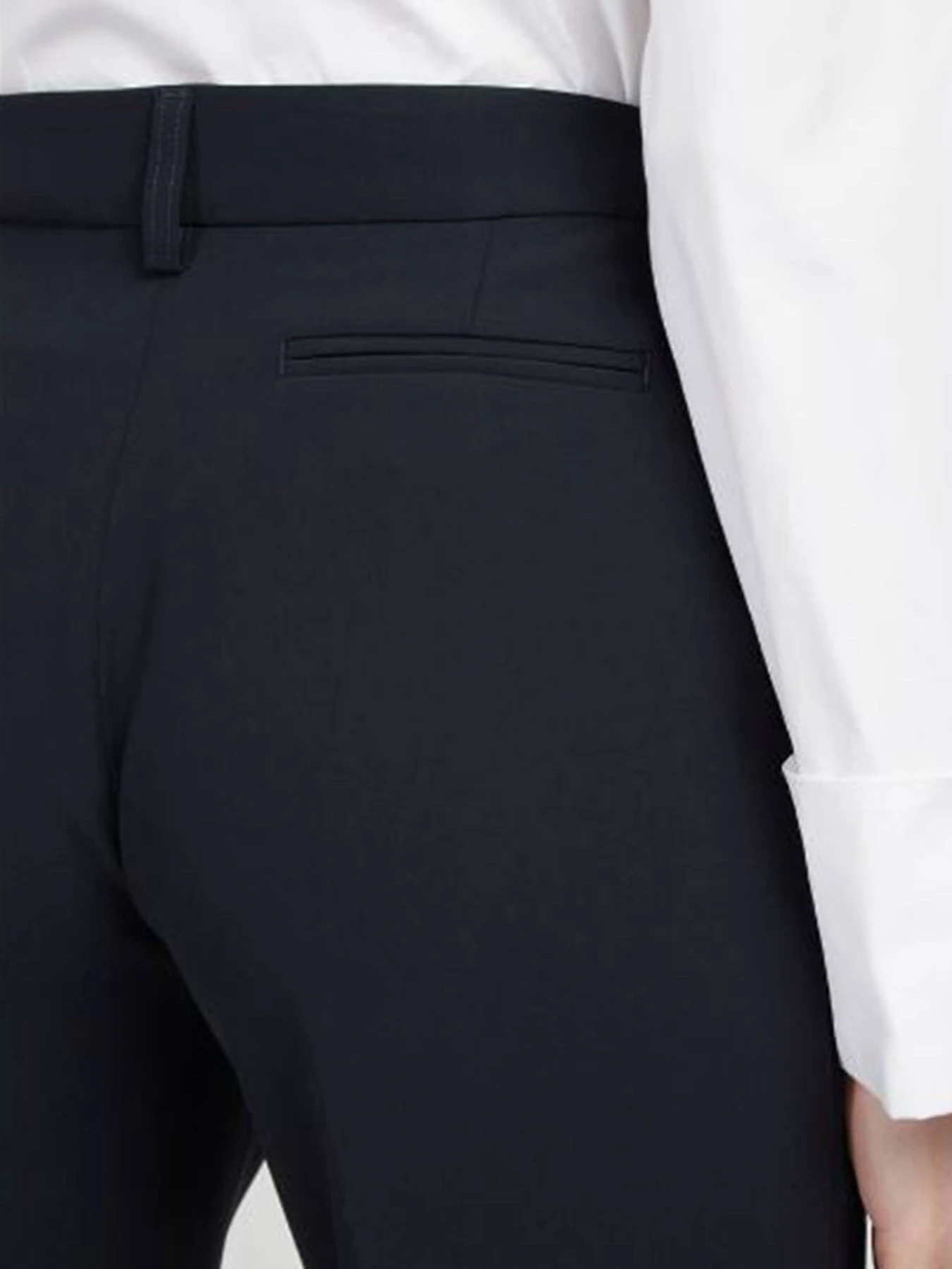 Брюки Emporio Armani модель 6H2P61-2N5KZ-0926 Брюки Emporio Armani модель 6H2P61-2N5KZ-0926 Фото