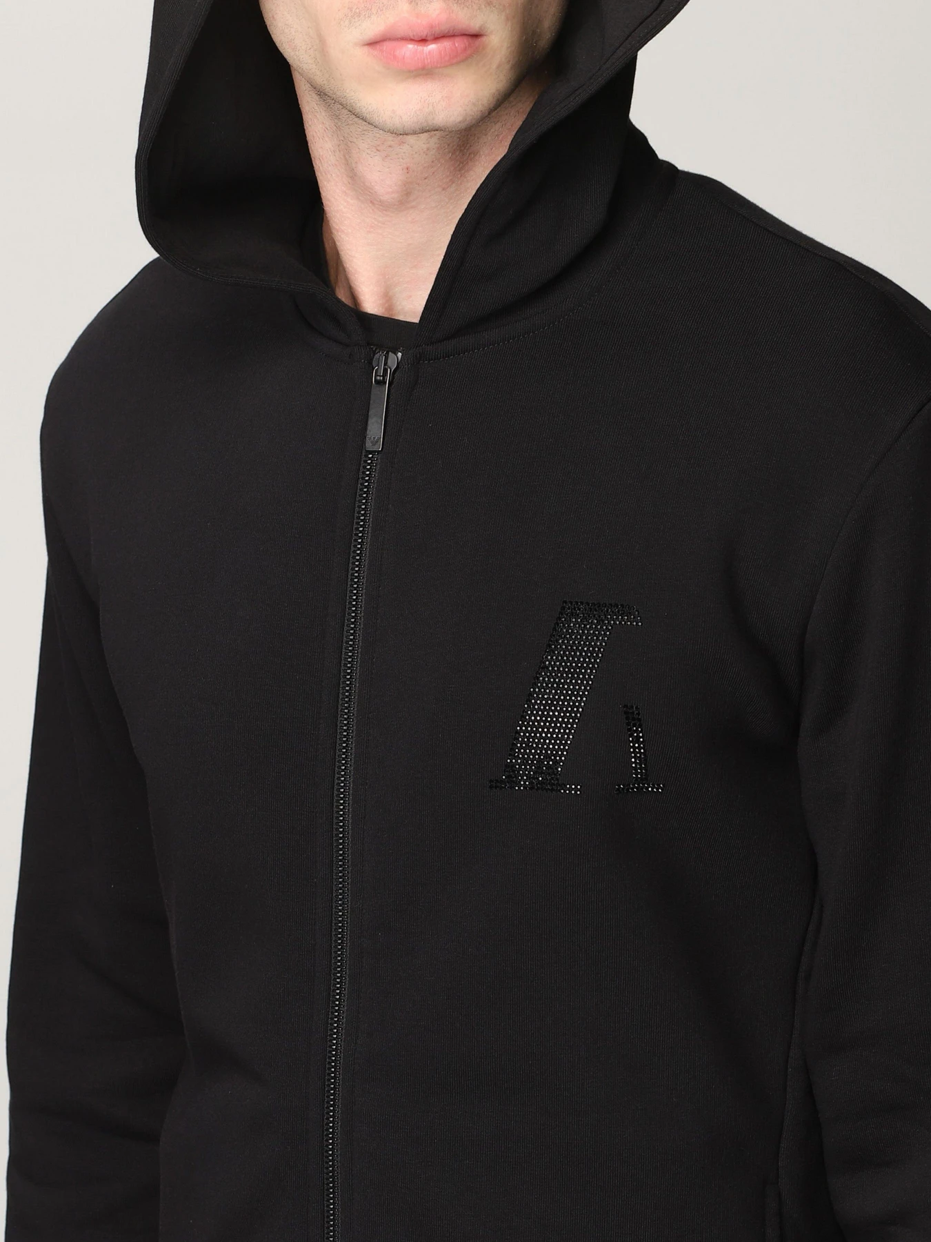 Худи и свитшоты Emporio Armani модель 6K1B7T-1JU6Z-0999 Худи и свитшоты Emporio Armani модель 6K1B7T-1JU6Z-0999 Фото