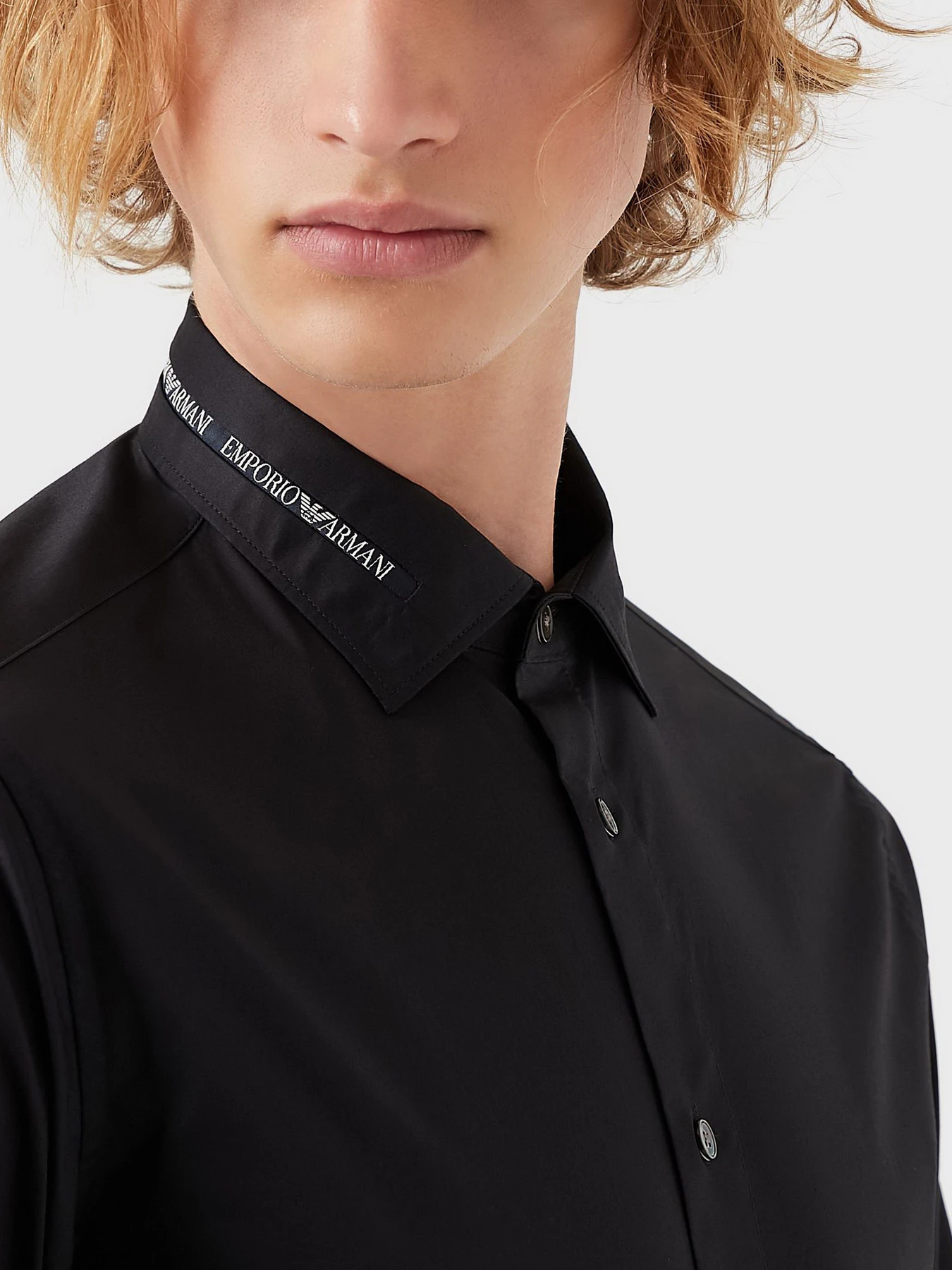 Рубашки Emporio Armani модель 6K1C68-1NZYZ-0920 Рубашки Emporio Armani модель 6K1C68-1NZYZ-0920 Фото