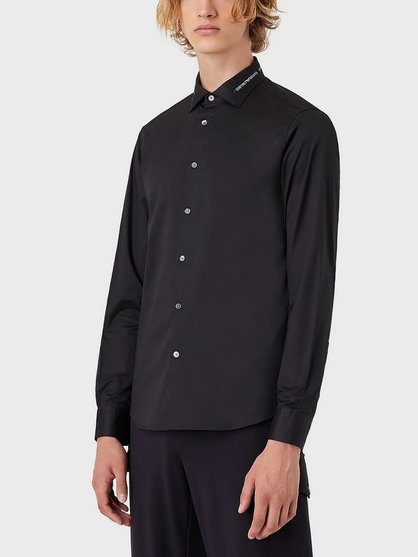 Рубашки Emporio Armani модель 6K1C68-1NZYZ-0920 Рубашки Emporio Armani модель 6K1C68-1NZYZ-0920 Фото