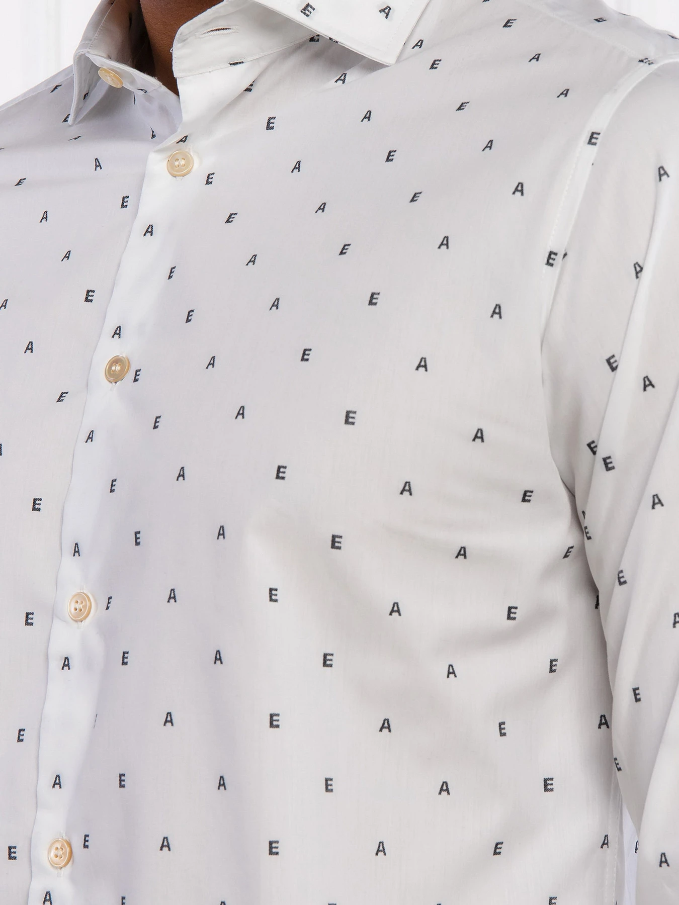 Рубашки Emporio Armani модель 6K1CD4-1N12Z-F100 Рубашки Emporio Armani модель 6K1CD4-1N12Z-F100 Фото
