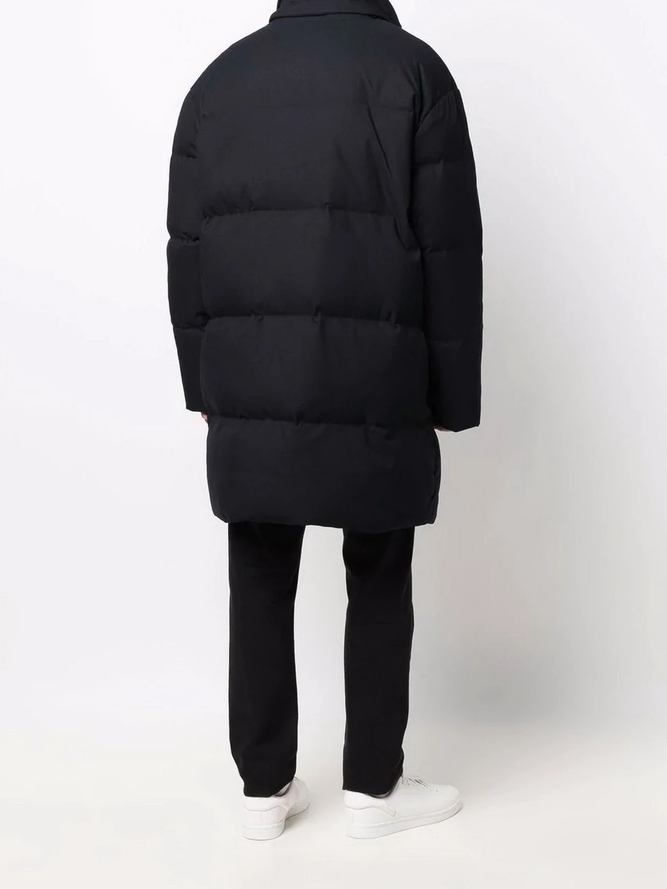 Куртки и дубленки Emporio Armani модель 6K1L77-1NYJZ-0920 Фото