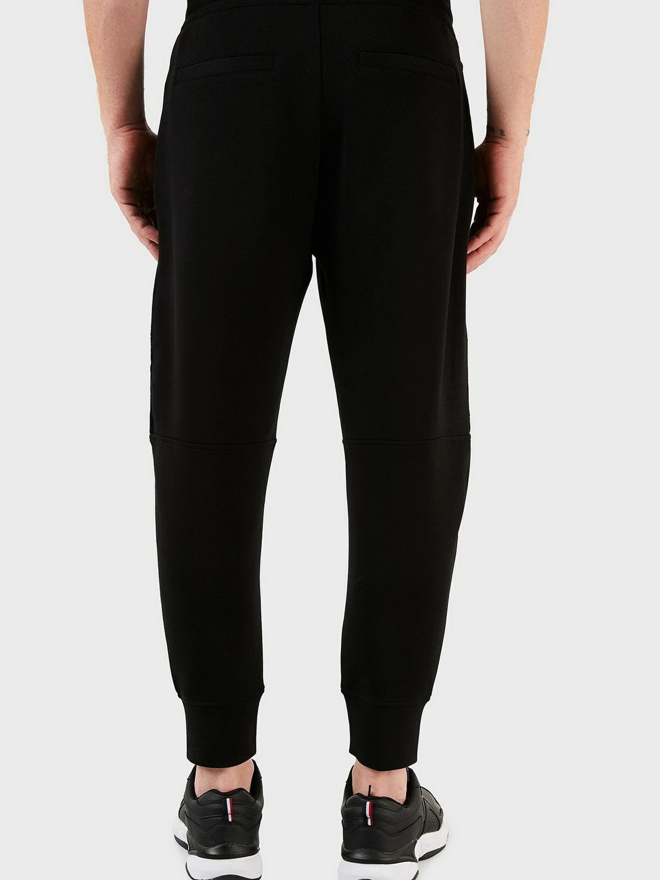 Брюки Emporio Armani модель 6K1P65-1JHSZ-0999 Брюки Emporio Armani модель 6K1P65-1JHSZ-0999 Фото