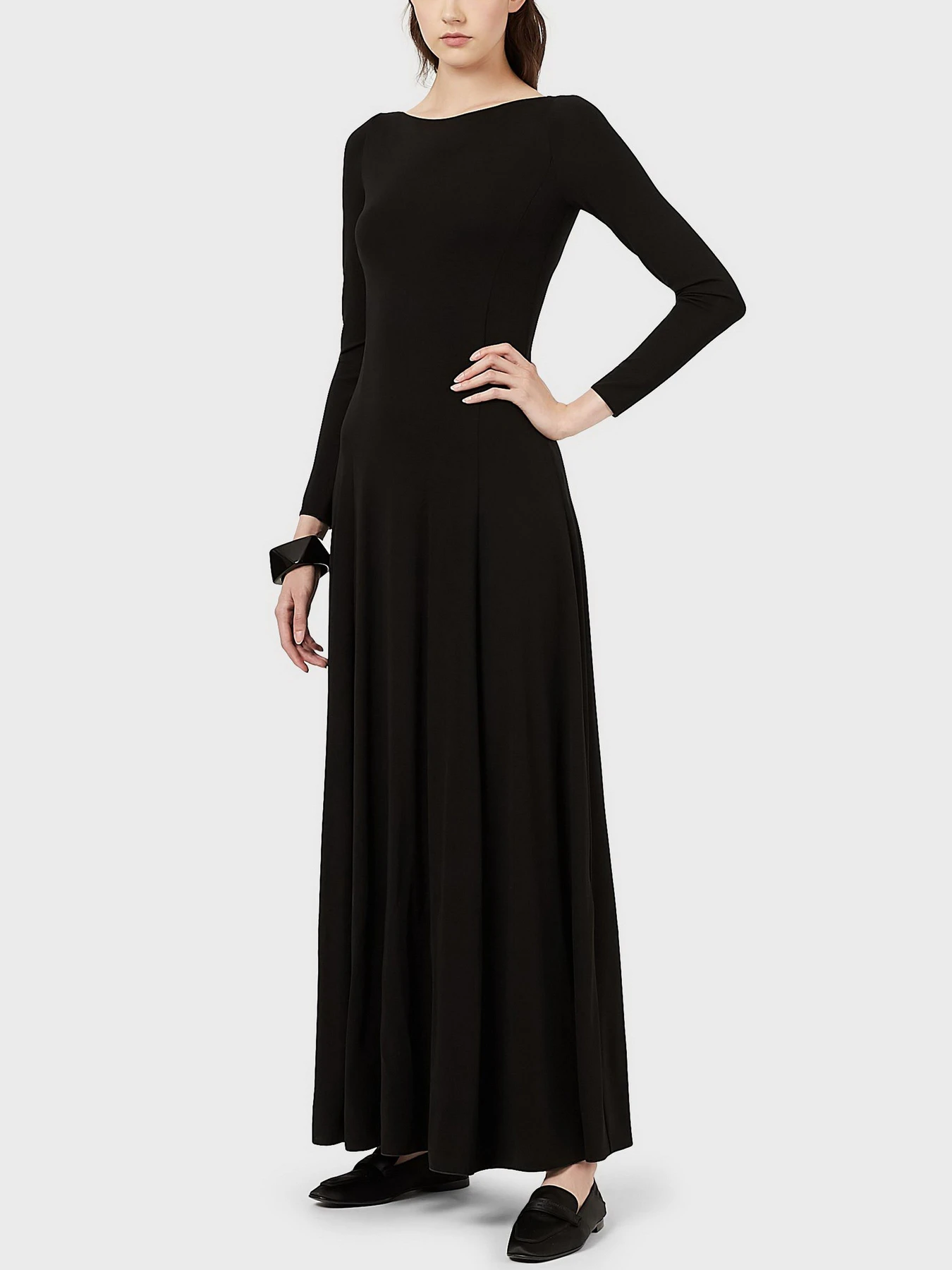 Платья Emporio Armani модель 6K2A8P-2JDCZ-0999 Платья Emporio Armani модель 6K2A8P-2JDCZ-0999 Фото