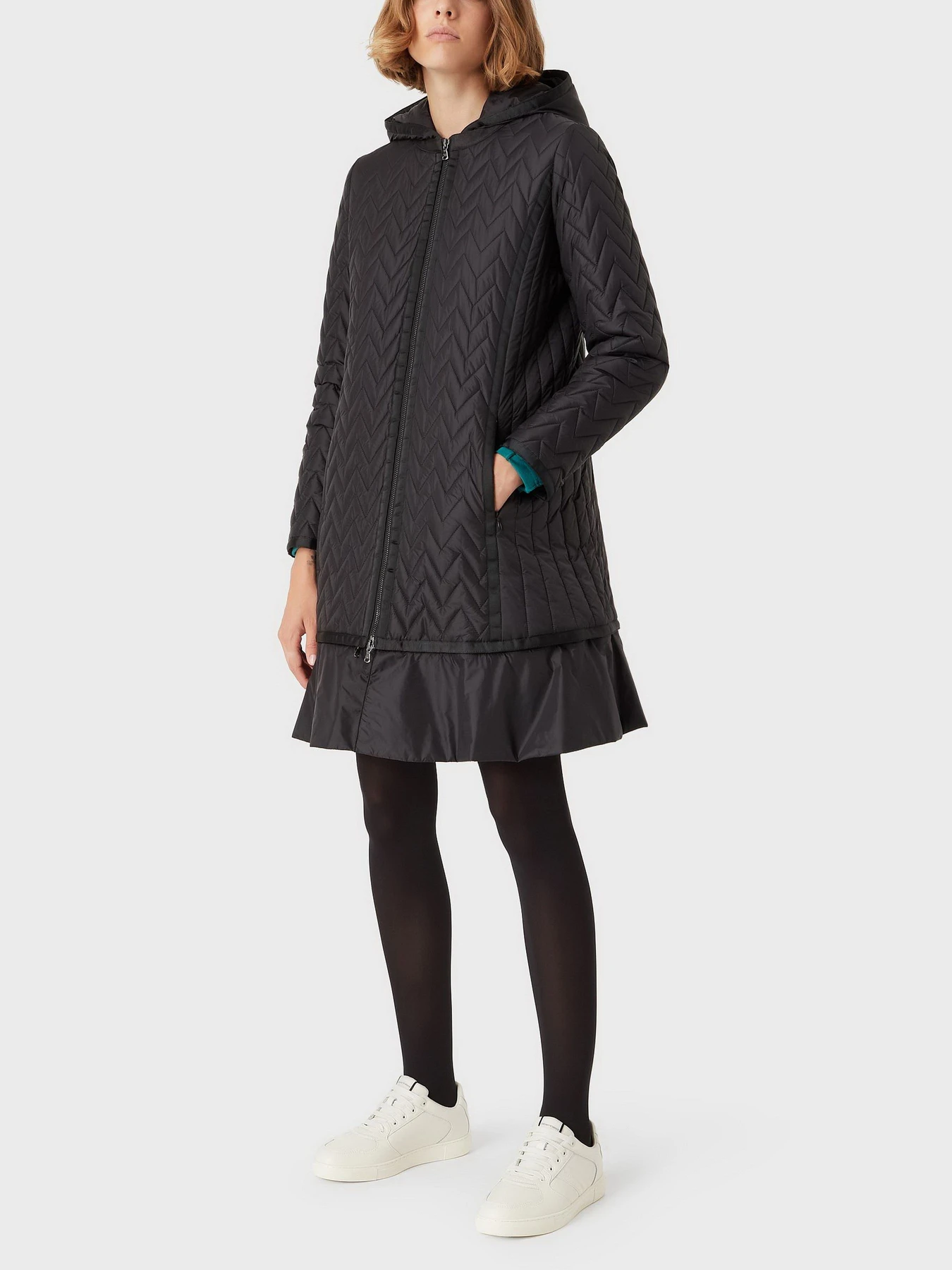 Куртки и дубленки Emporio Armani модель 6K2L62-2NJBZ-0999 Куртки и дубленки Emporio Armani модель 6K2L62-2NJBZ-0999 Фото