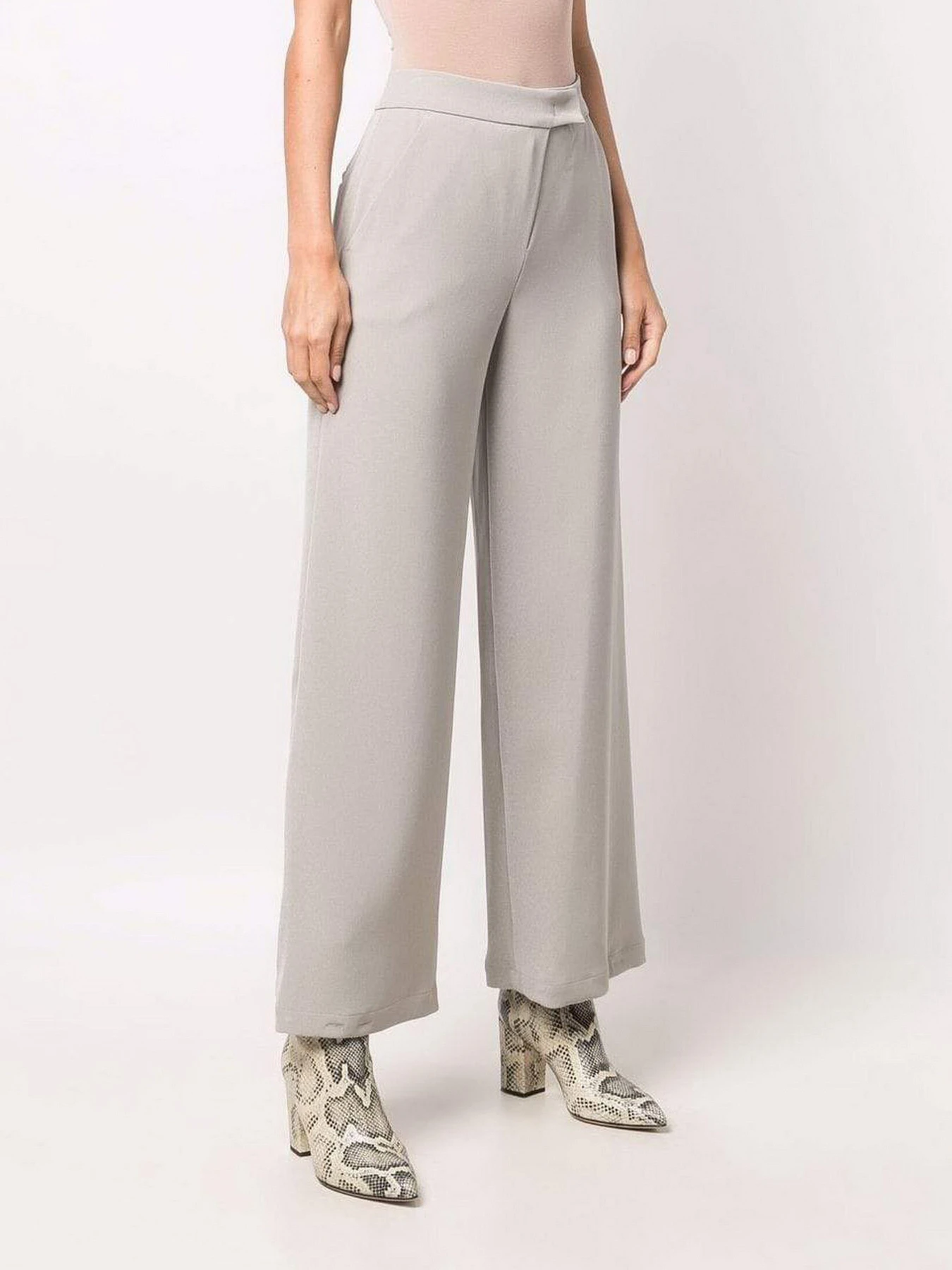 Брюки Emporio Armani модель 6K2P68-2NJDZ-0614 Брюки Emporio Armani модель 6K2P68-2NJDZ-0614 Фото