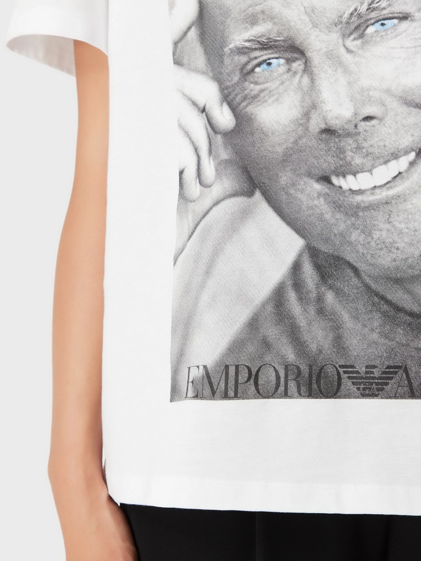 Футболки и поло Emporio Armani модель 6K2T7T-2J95Z-0100 Футболки и поло Emporio Armani модель 6K2T7T-2J95Z-0100 Фото
