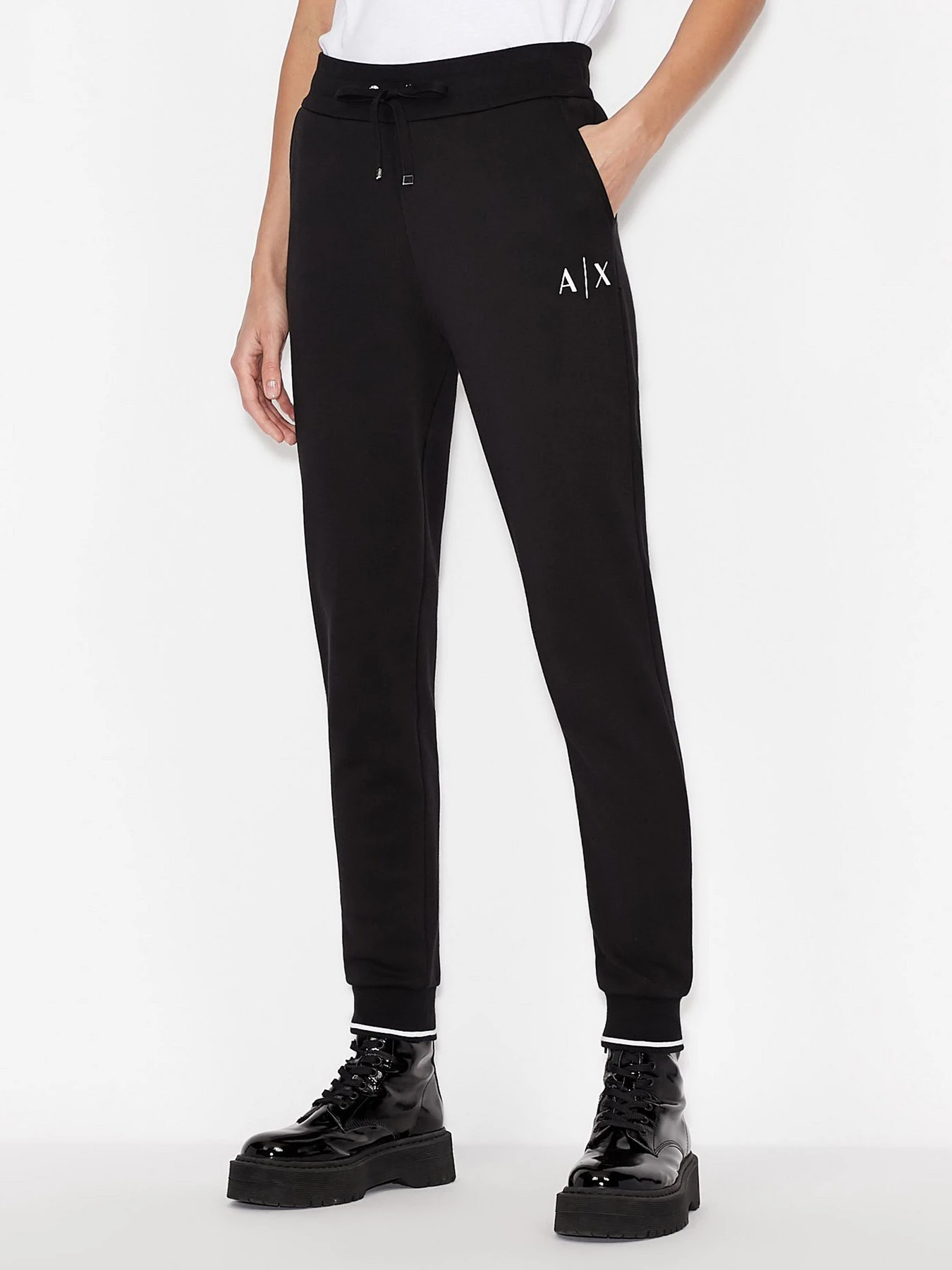 Брюки Armani Exchange модель 6KYP94-YJ3NZ-1200 Брюки Armani Exchange модель 6KYP94-YJ3NZ-1200 Фото