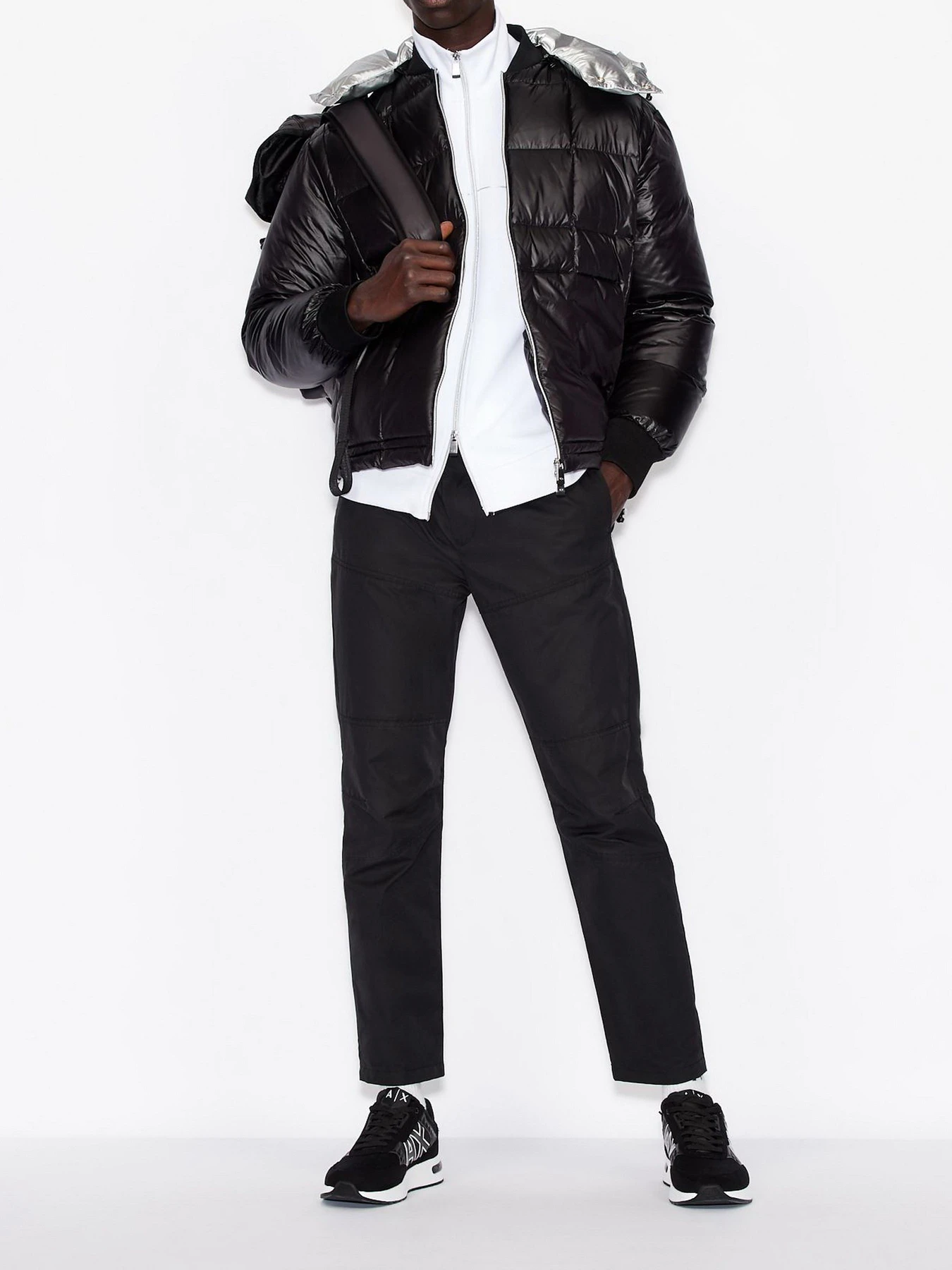 Куртки и дубленки Armani Exchange модель 6KZB10-ZNI8Z-2218 Фото