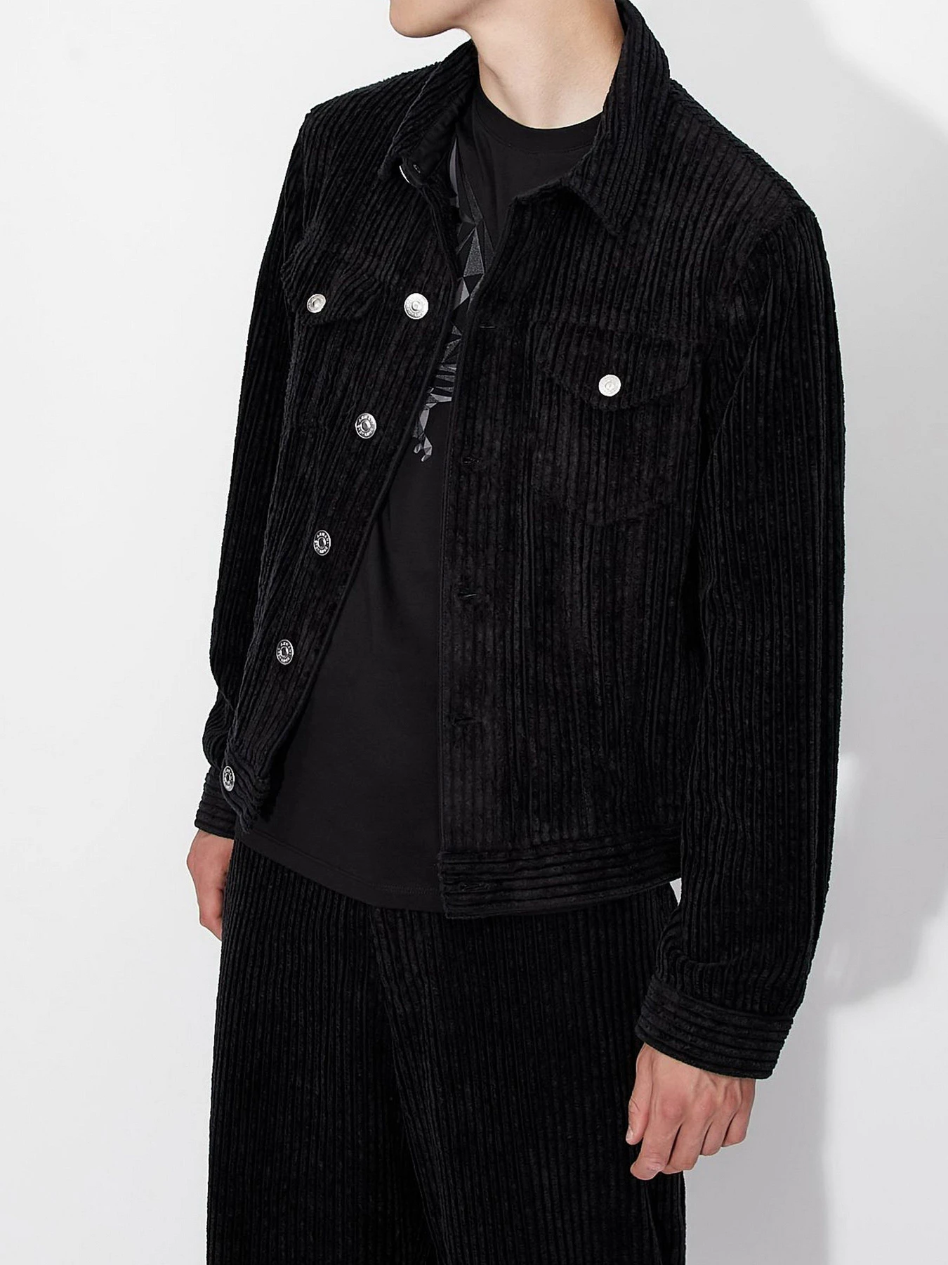 Куртки и дубленки Armani Exchange модель 6KZB35-ZNVEZ-1200 Куртки и дубленки Armani Exchange модель 6KZB35-ZNVEZ-1200 Фото