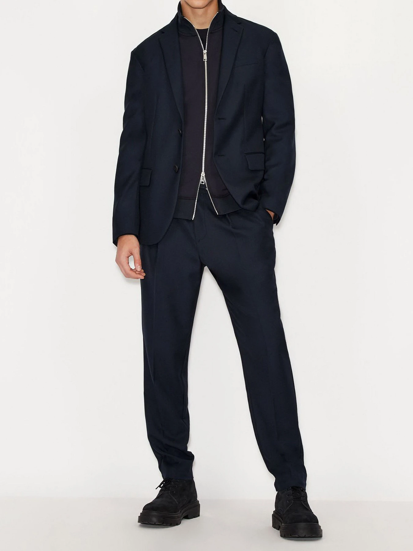 Пиджаки Armani Exchange модель 6KZG45-ZNIQZ-1510 Пиджаки Armani Exchange модель 6KZG45-ZNIQZ-1510 Фото