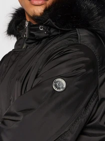Куртки и дубленки Armani Exchange модель 6KZK36-ZNIVZ-1200 Фото