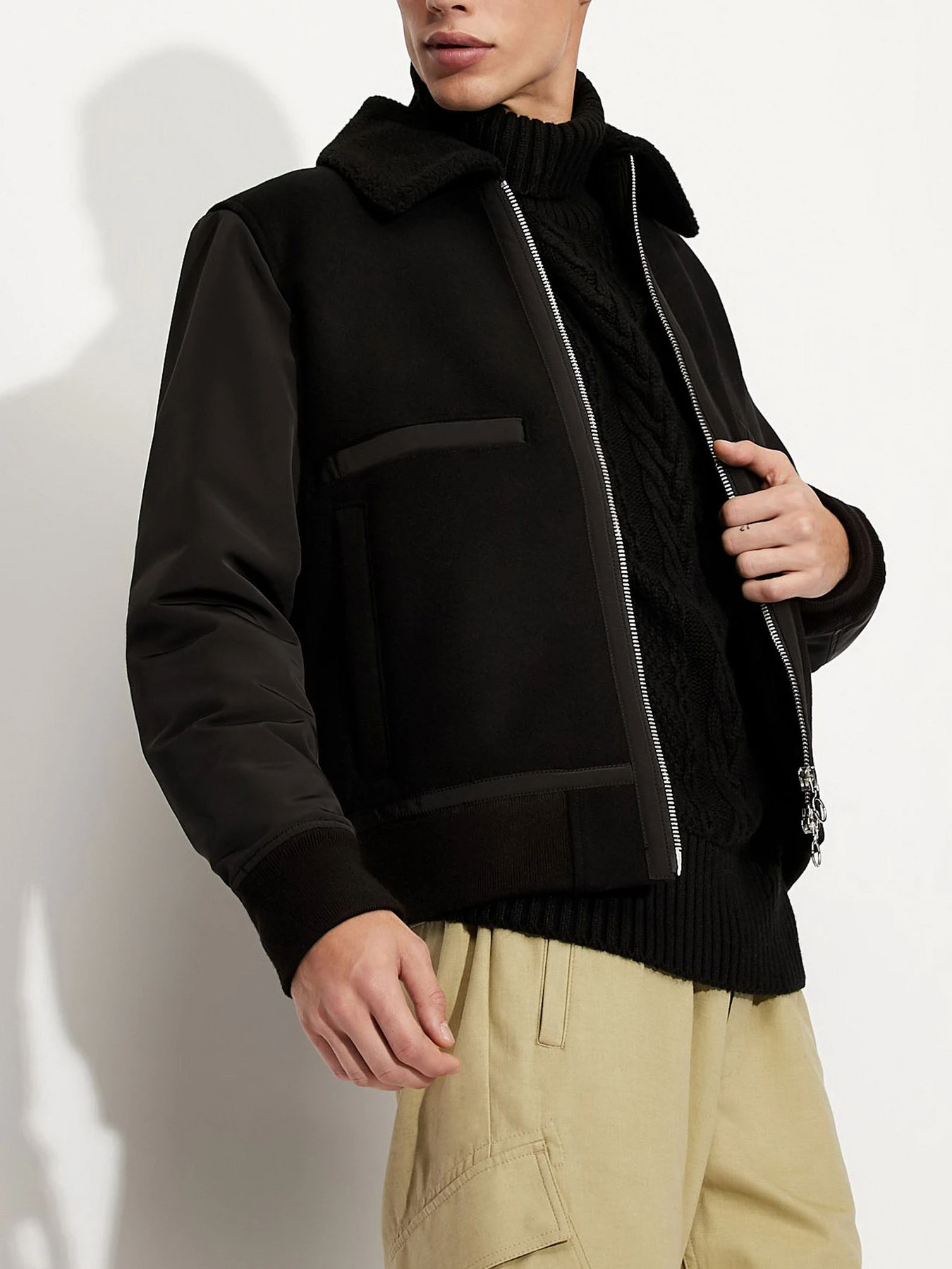 Худи и свитшоты Armani Exchange модель 6KZM1X-ZMY1Z-1200 Худи и свитшоты Armani Exchange модель 6KZM1X-ZMY1Z-1200 Фото