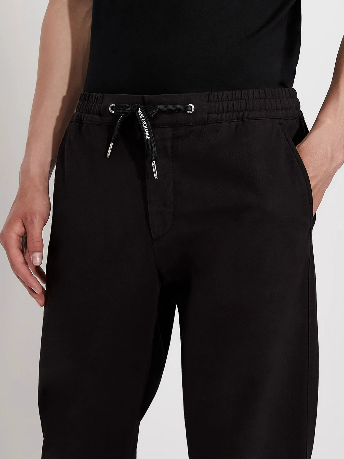 Брюки Armani Exchange модель 6KZP15-ZNBVZ-1200 Брюки Armani Exchange модель 6KZP15-ZNBVZ-1200 Фото