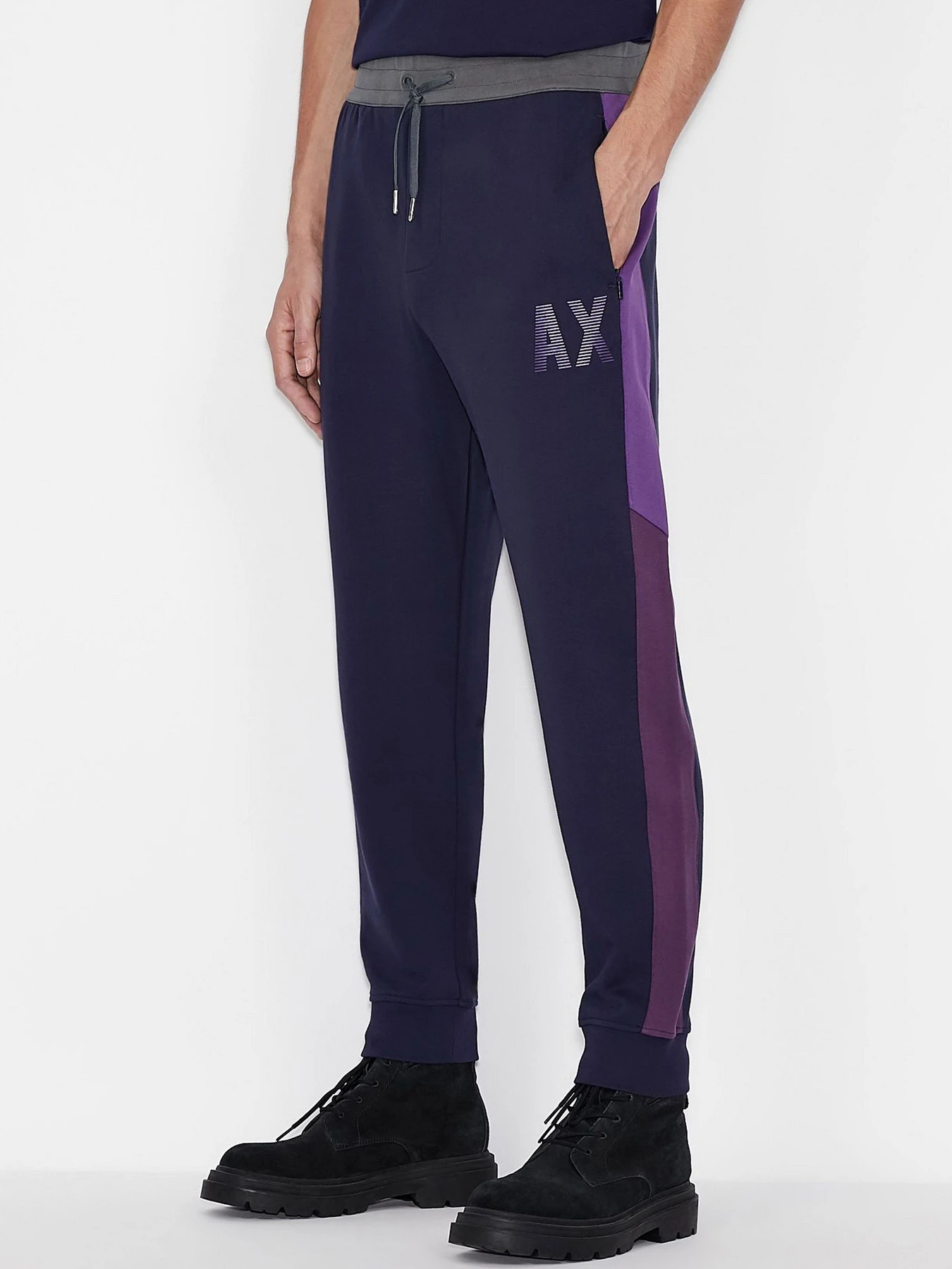 Брюки Armani Exchange модель 6KZPFH-ZJ8CZ-2527 Брюки Armani Exchange модель 6KZPFH-ZJ8CZ-2527 Фото