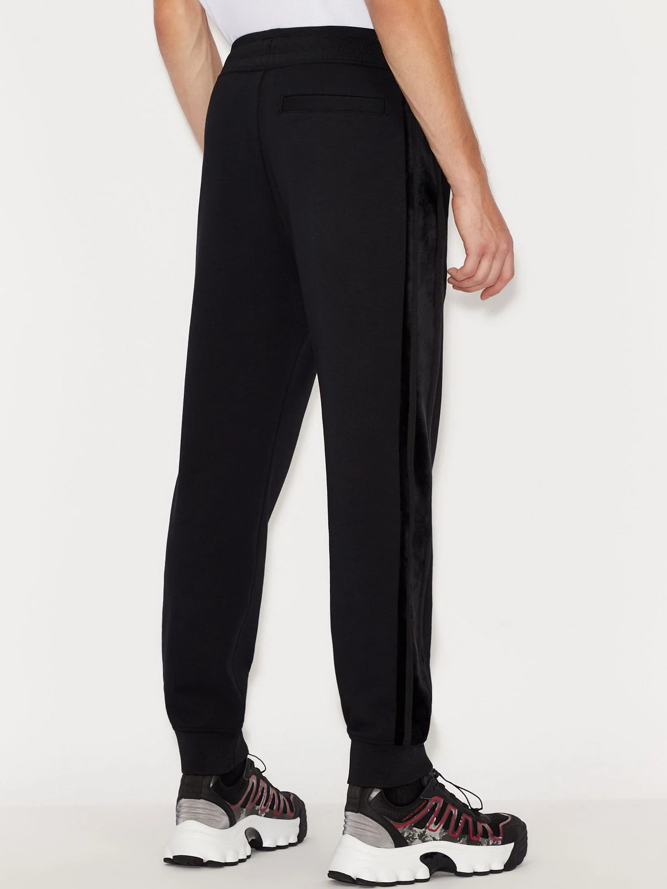 Брюки Armani Exchange модель 6KZPFR-ZJ6LZ-1200 Брюки Armani Exchange модель 6KZPFR-ZJ6LZ-1200 Фото
