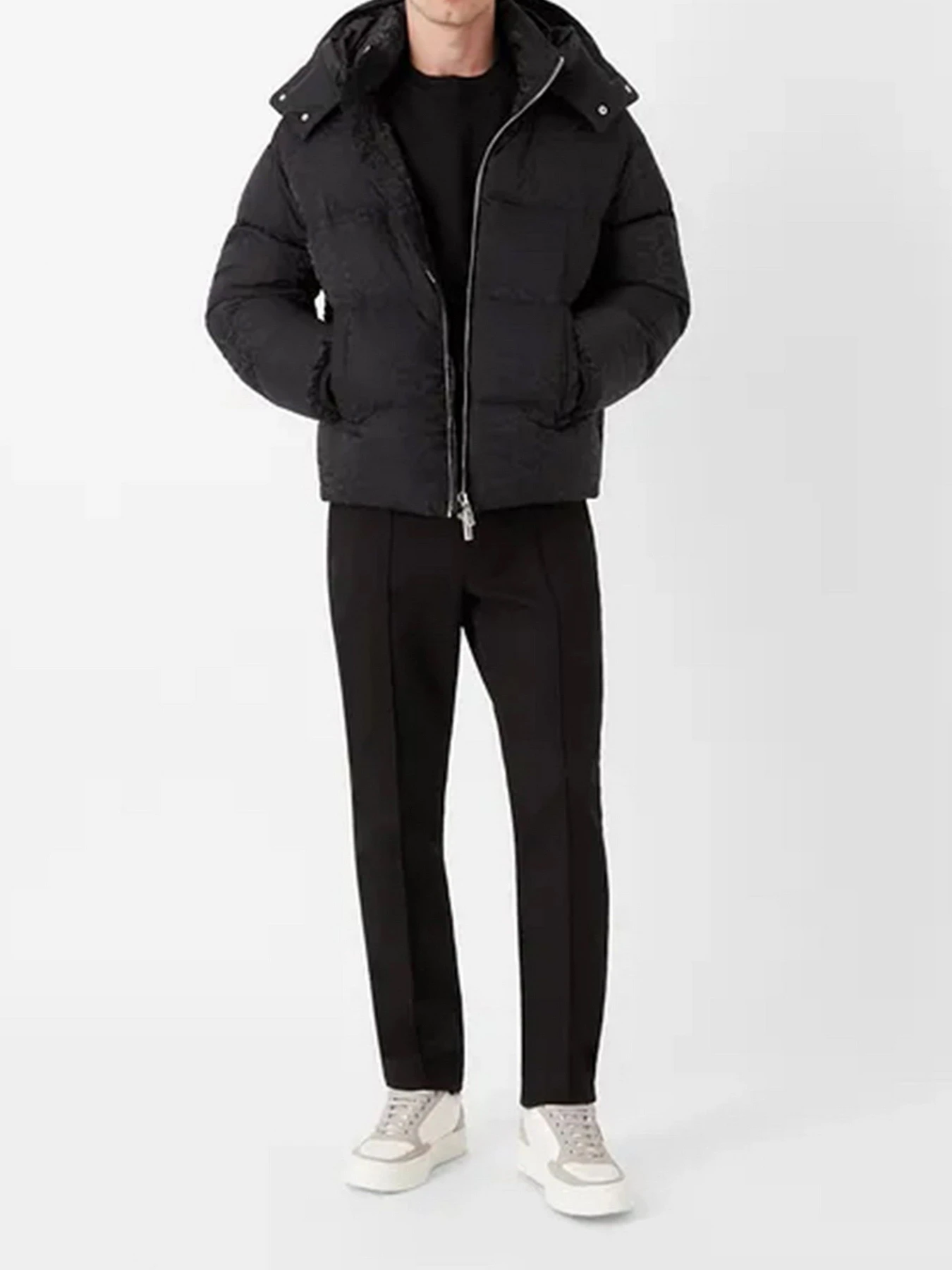 Куртки и дубленки Emporio Armani модель 6L1BH2-1NLLZ-0999 Фото