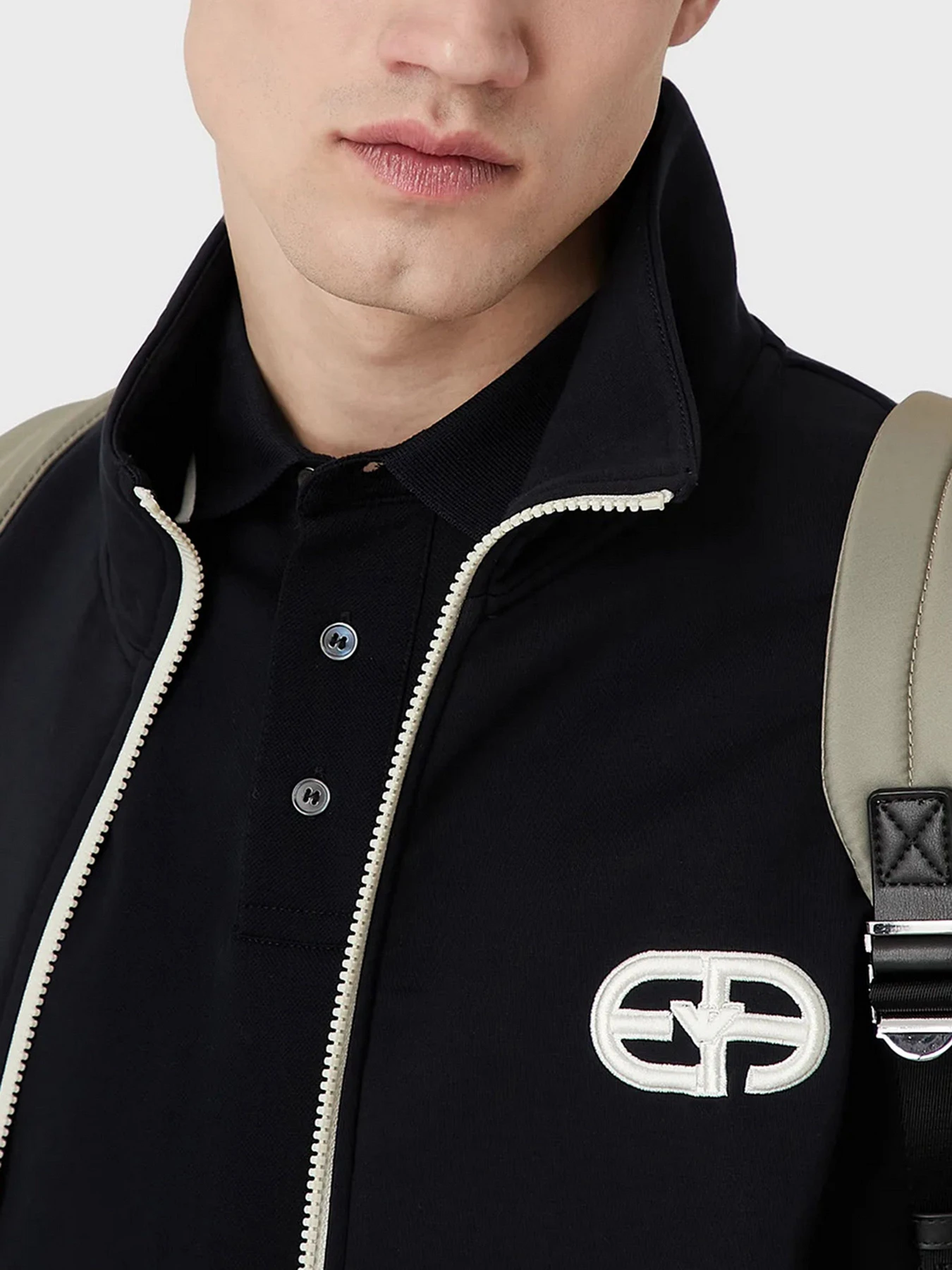 Худи и свитшоты Emporio Armani модель 6L1M85-1JHSZ-0920 Фото
