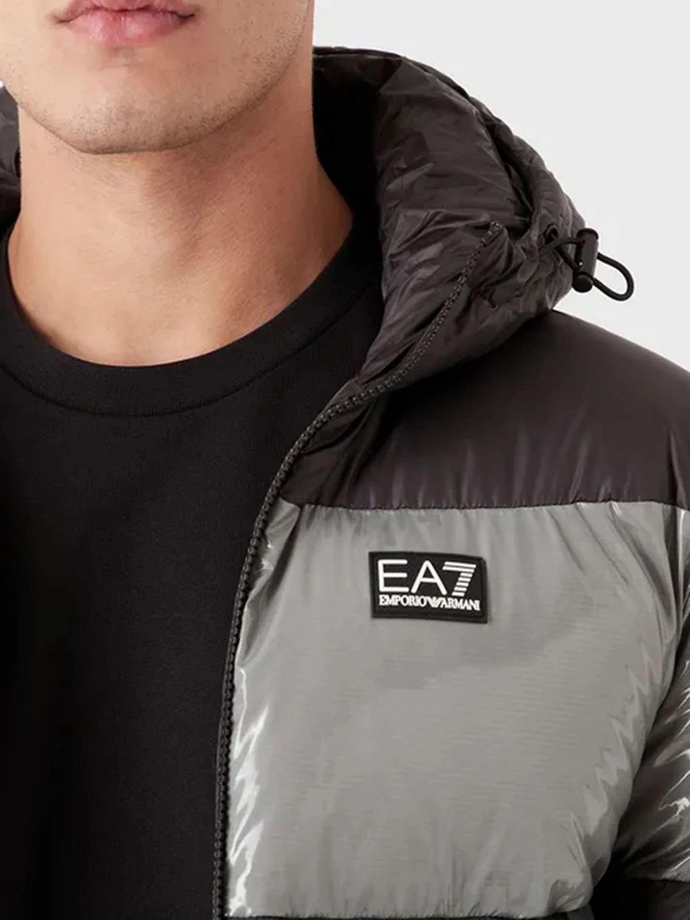 Куртки и дубленки EA7 модель 6LPB10-PN5ZZ-1200 Фото