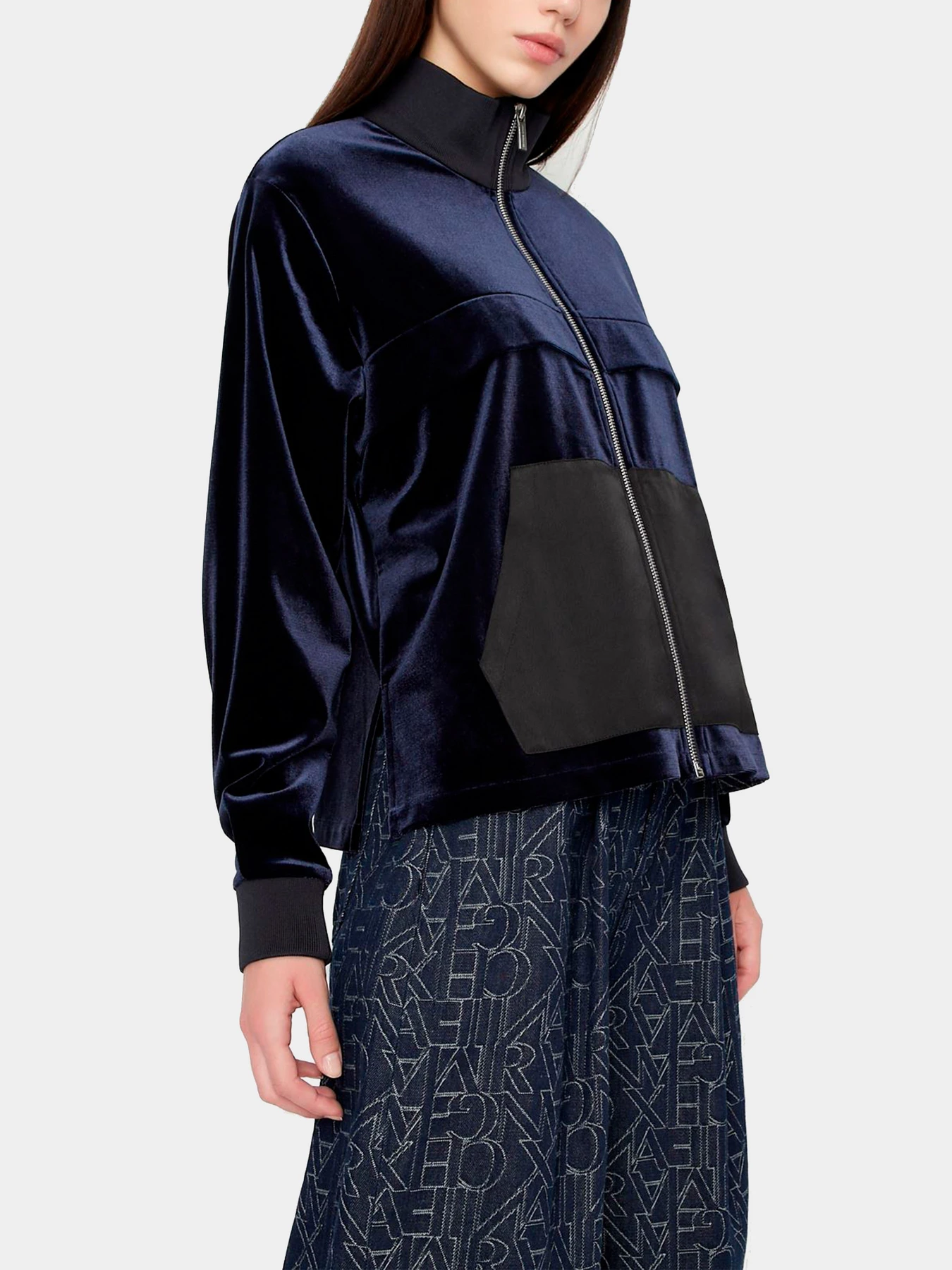 Спортивная одежда Armani Exchange модель 6LYM12-YJ9WZ-1593 Спортивная одежда Armani Exchange модель 6LYM12-YJ9WZ-1593 Фото