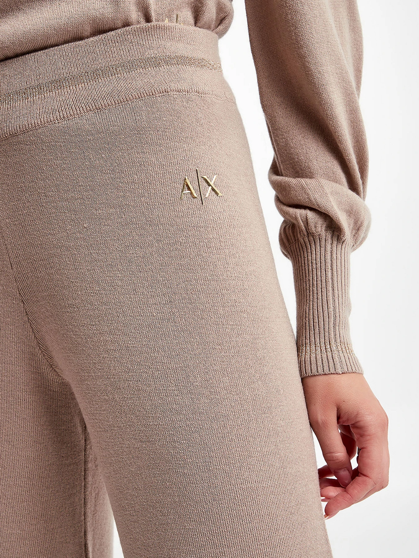 Брюки Armani Exchange модель 6LYP1G-YME3Z-1768 Брюки Armani Exchange модель 6LYP1G-YME3Z-1768 Фото