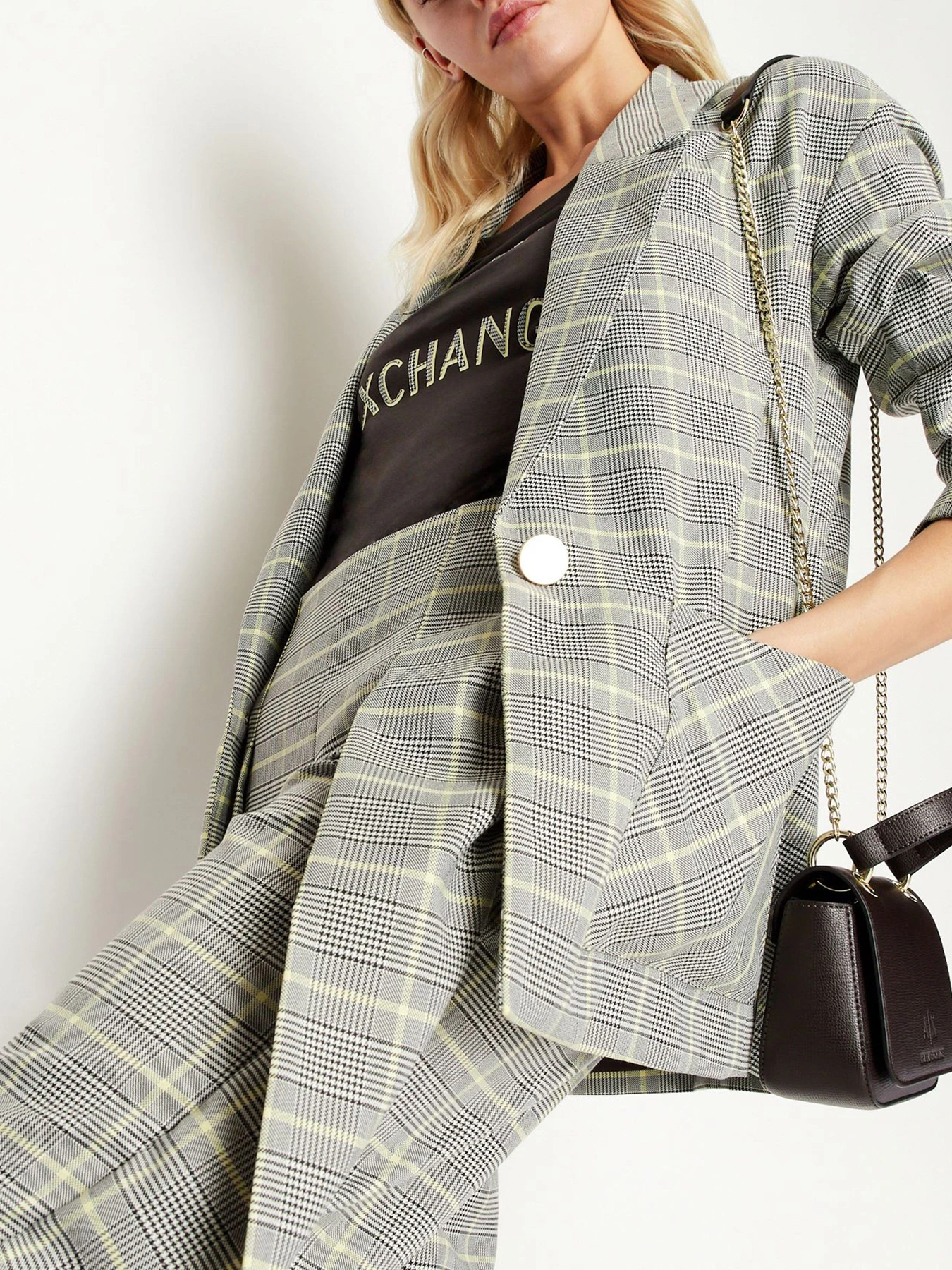 Брюки Armani Exchange модель 6LYP21-YN1HZ-6601 Брюки Armani Exchange модель 6LYP21-YN1HZ-6601 Фото