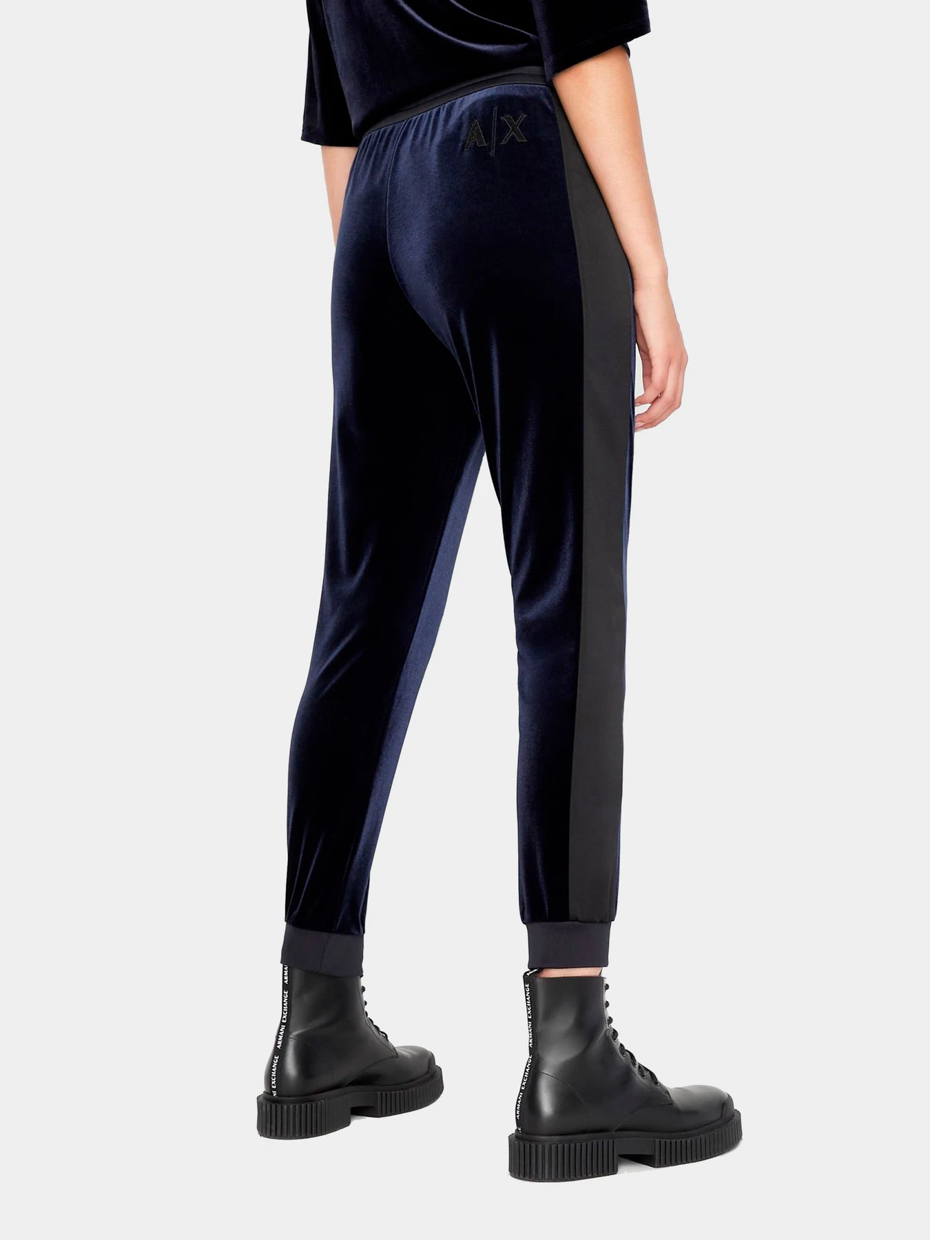 Брюки Armani Exchange модель 6LYP79-YJ9WZ-1593 Брюки Armani Exchange модель 6LYP79-YJ9WZ-1593 Фото