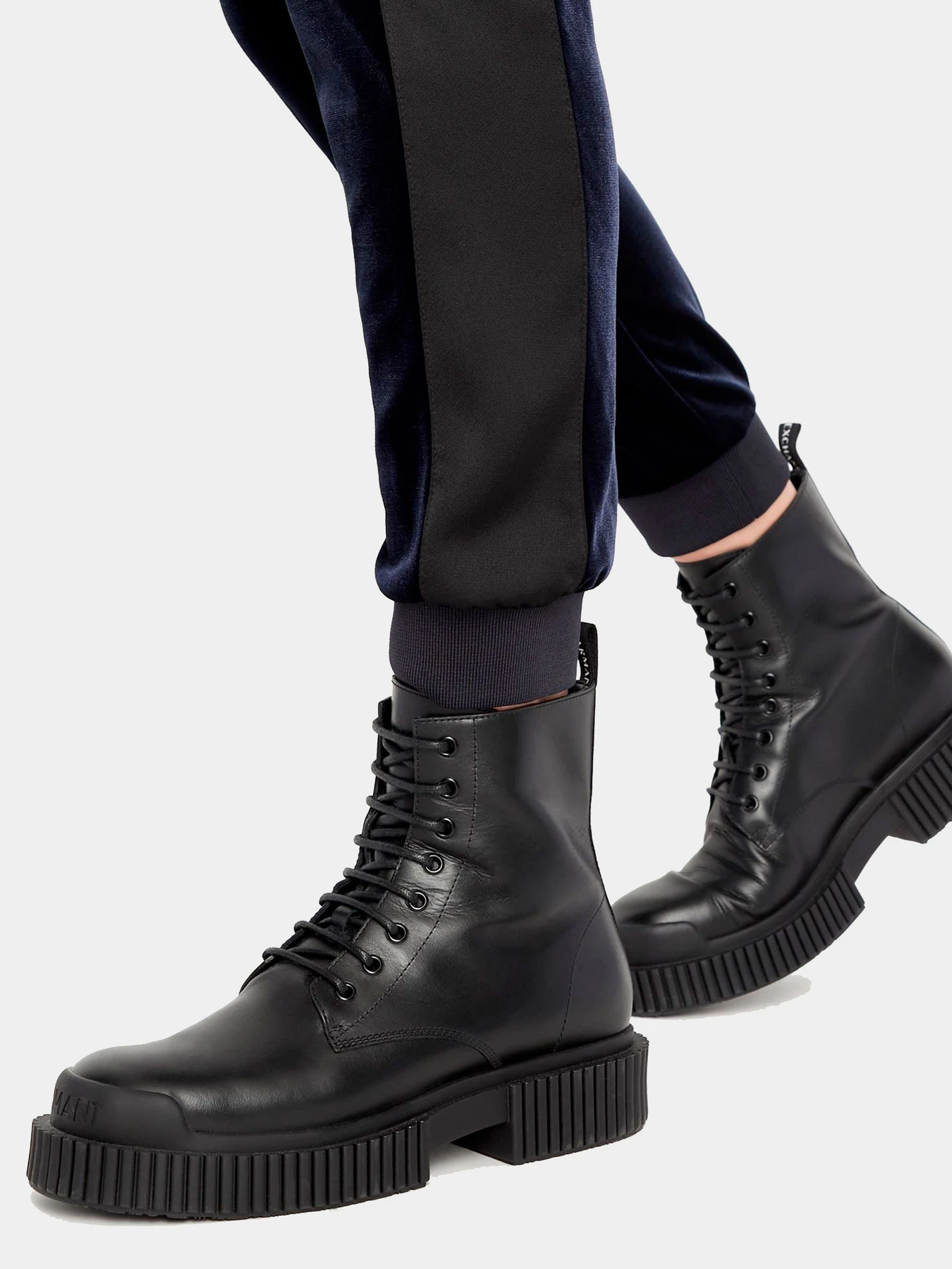 Брюки Armani Exchange модель 6LYP79-YJ9WZ-1593 Брюки Armani Exchange модель 6LYP79-YJ9WZ-1593 Фото