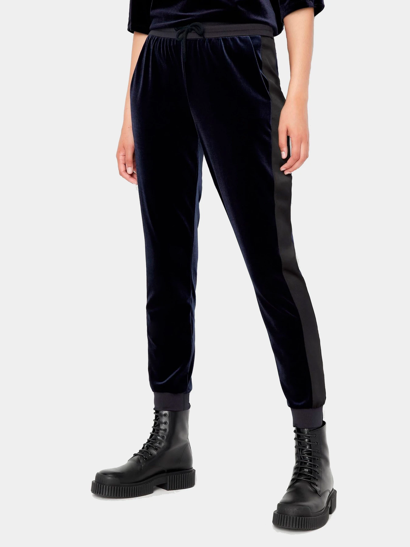 Брюки Armani Exchange модель 6LYP79-YJ9WZ-1593 Брюки Armani Exchange модель 6LYP79-YJ9WZ-1593 Фото