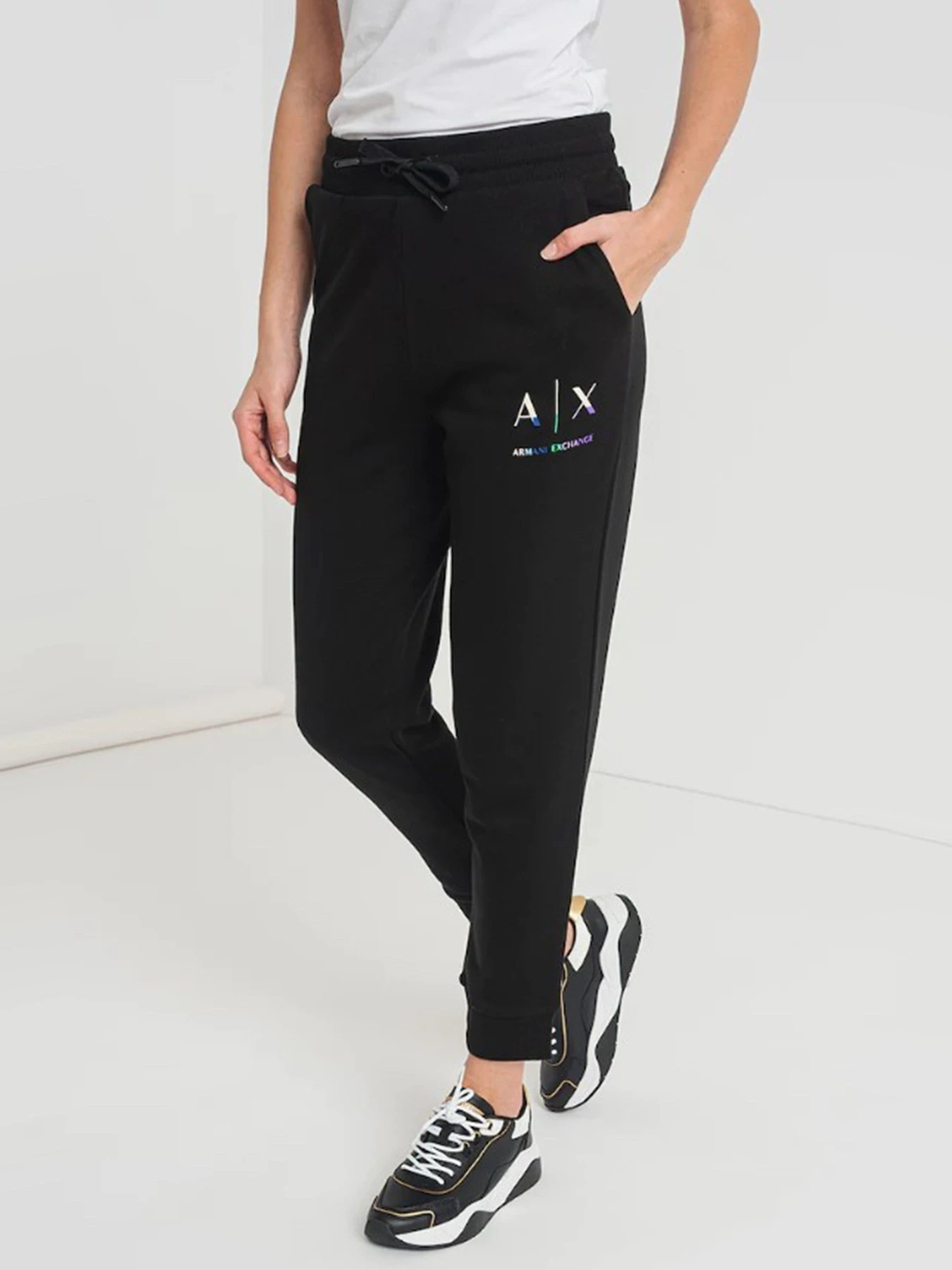Брюки Armani Exchange модель 6LYPAC-YJBQZ-1200 Брюки Armani Exchange модель 6LYPAC-YJBQZ-1200 Фото