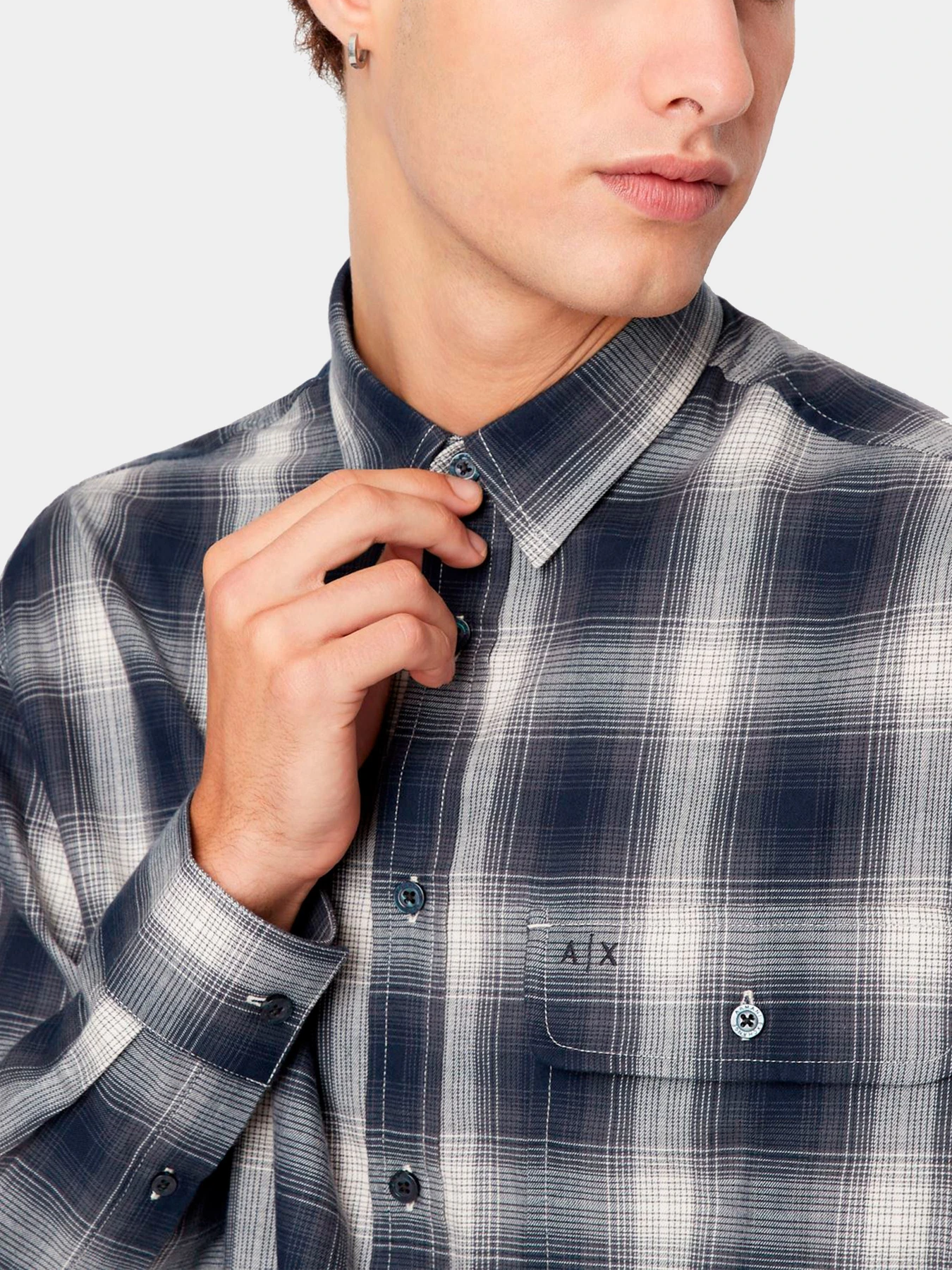 Рубашки Armani Exchange модель 6LZCL5-ZNWPZ-41AR Рубашки Armani Exchange модель 6LZCL5-ZNWPZ-41AR Фото