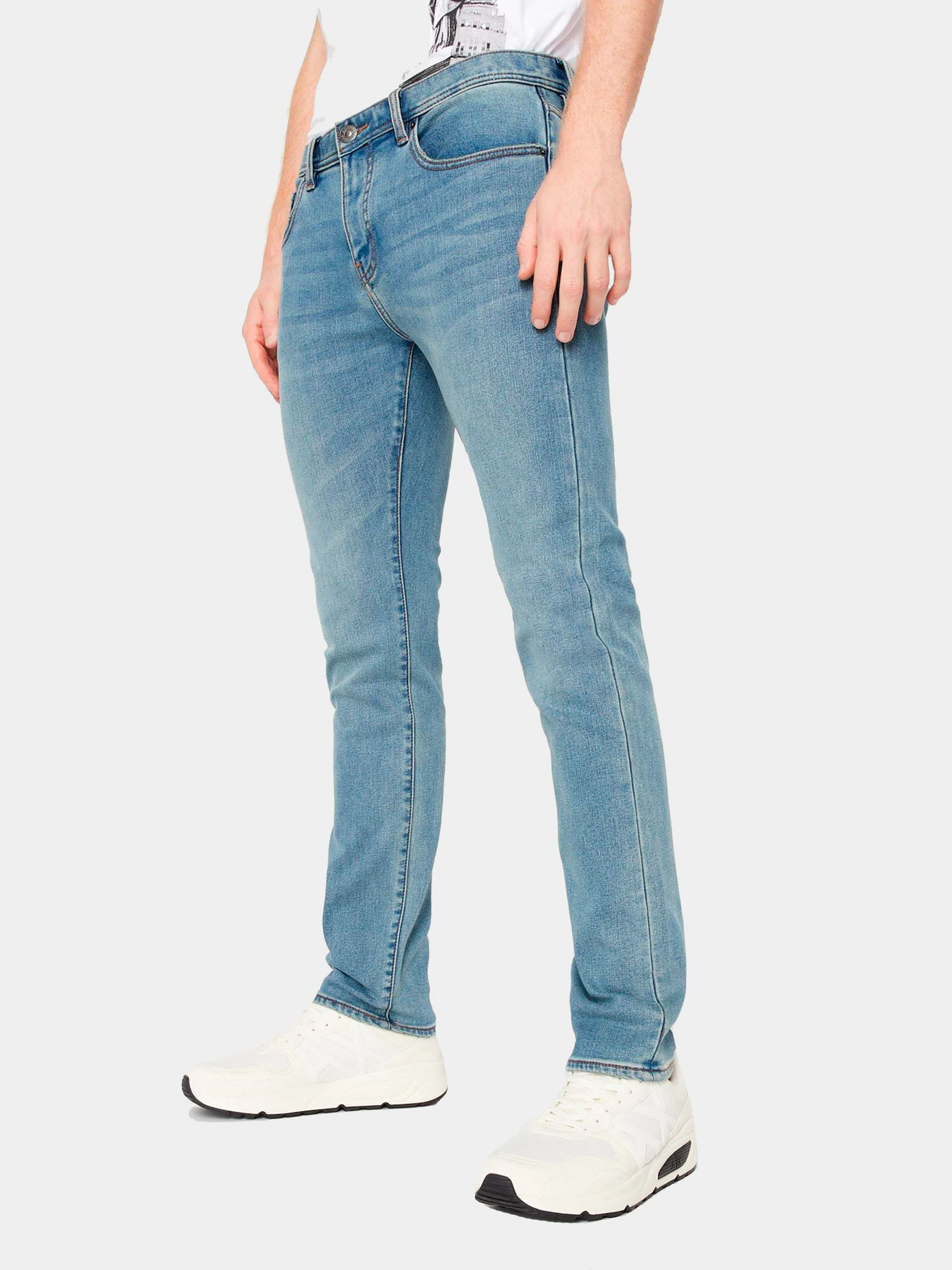 Джинсы Armani Exchange модель 6LZJ13-Z1NPZ-05EK Джинсы Armani Exchange модель 6LZJ13-Z1NPZ-05EK Фото