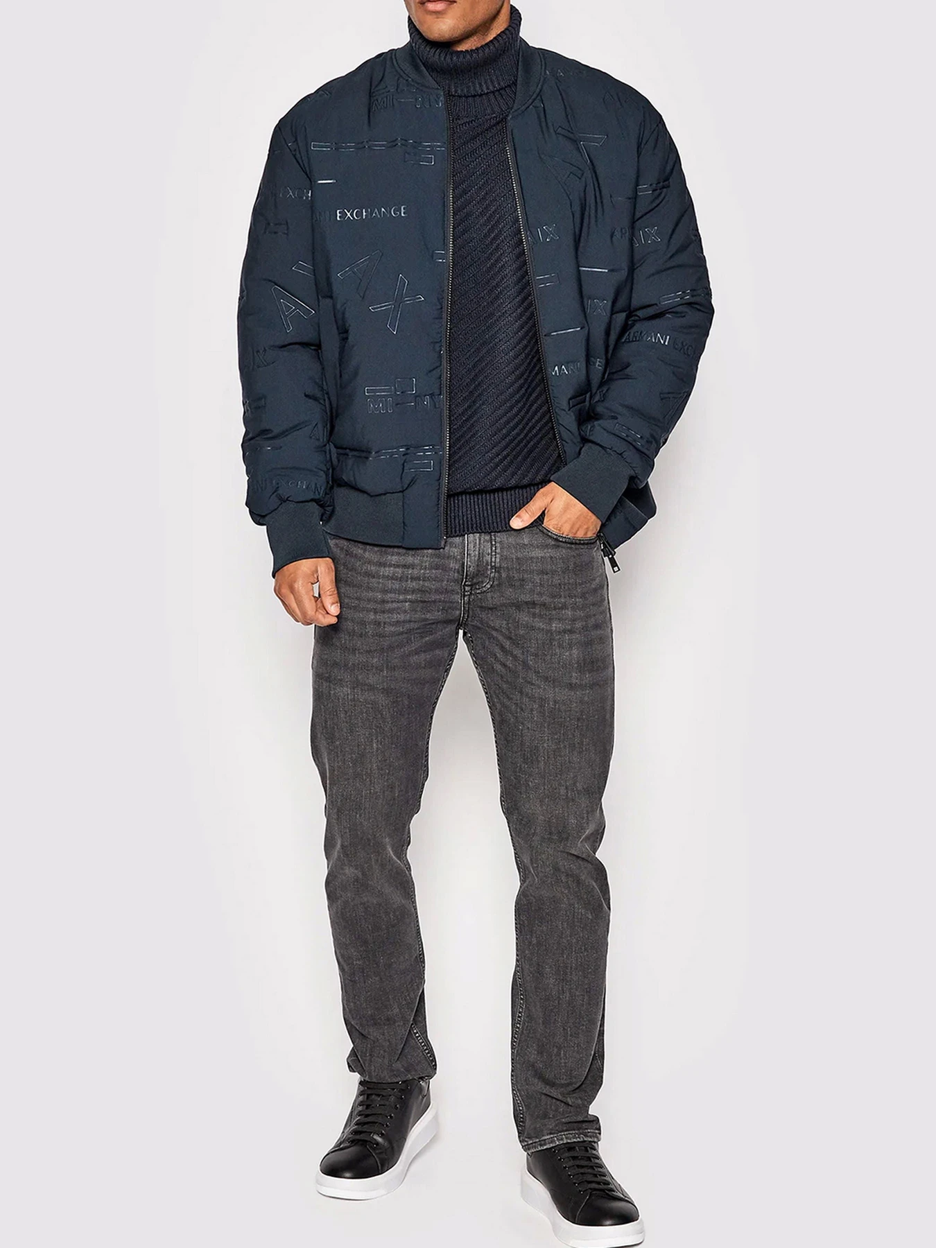 Худи и свитшоты Armani Exchange модель 6LZM1L-ZMY1Z-1510 Худи и свитшоты Armani Exchange модель 6LZM1L-ZMY1Z-1510 Фото